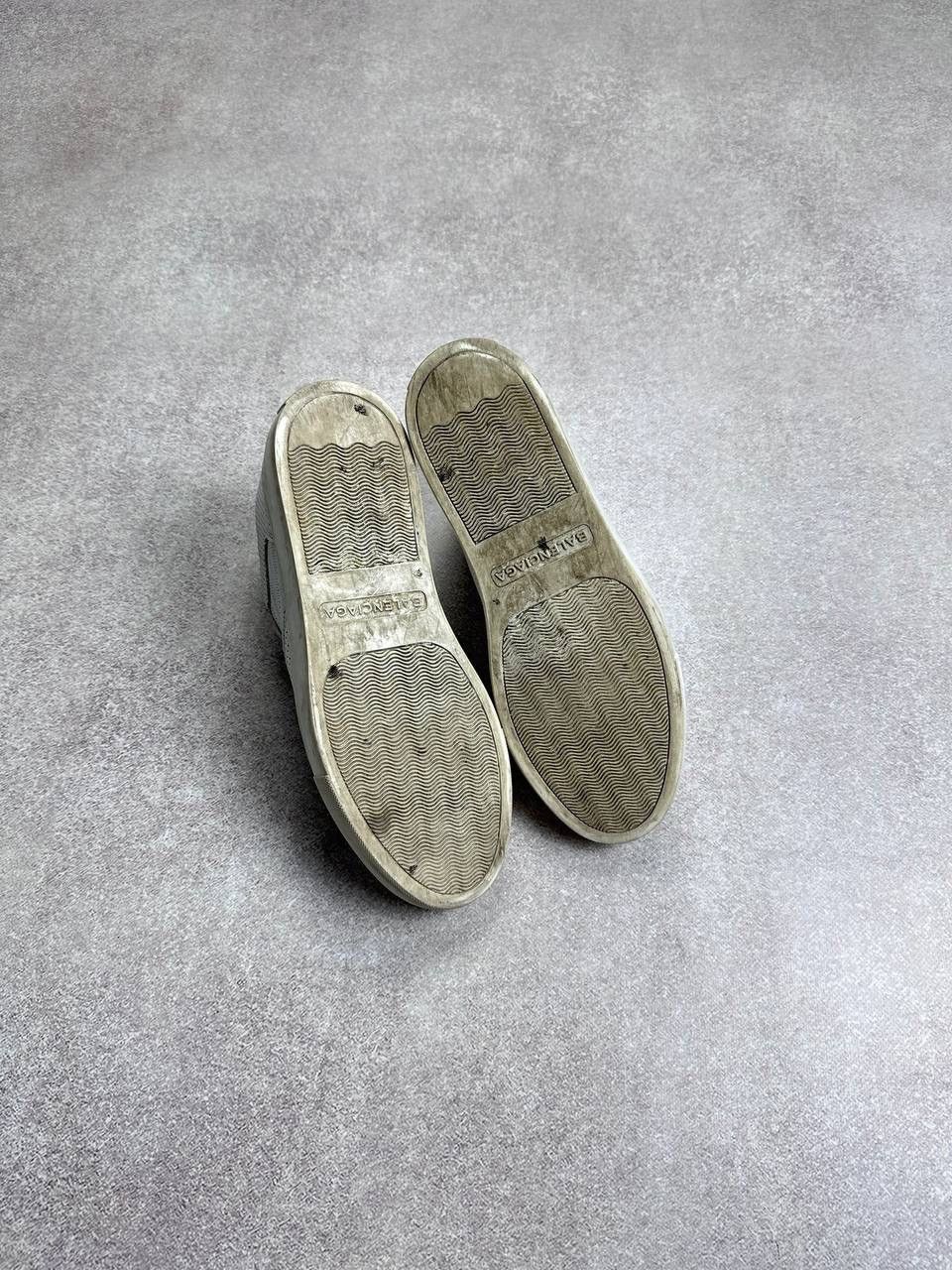 Balenciaga Vintage Balenciaga Arena Low Top Leather Sneakers US 6.5 Size US 6.5 / EU 39-40 - 13 Thumbnail