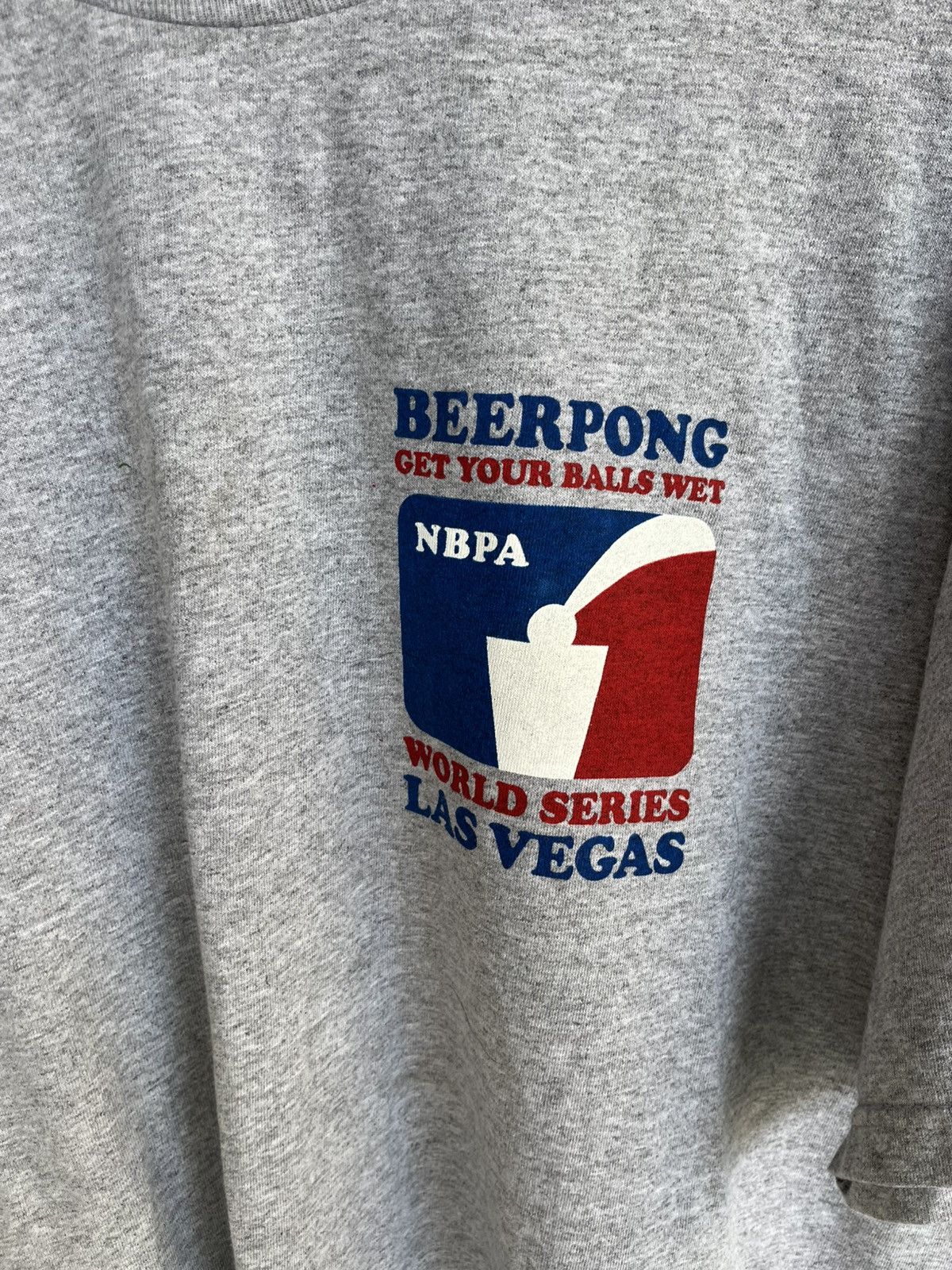Vintage Vintage World Series of Beer Pong Las Vegas Humour T-Shirt Size US XL / EU 56 / 4 - 3 Thumbnail