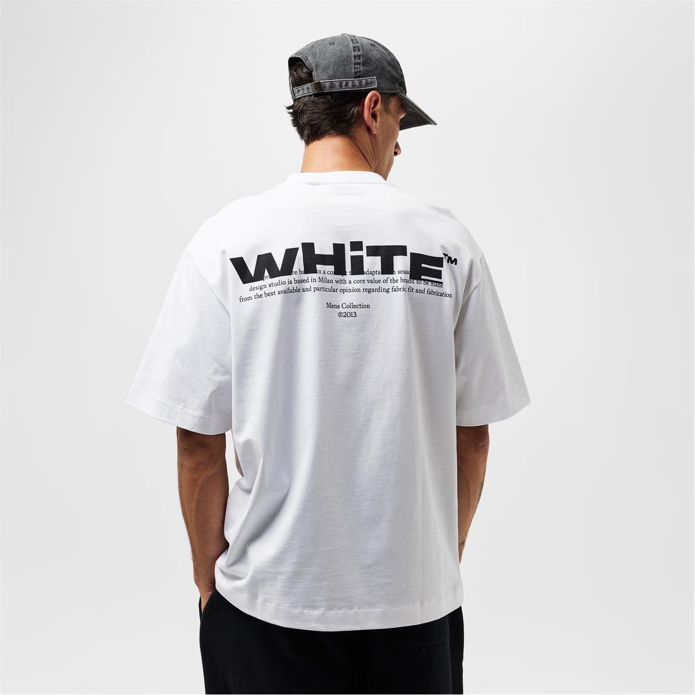 Off-White o1g2r1mq0226 Shred Skate T-Shirt In White Size US XS / EU 42 / 0 - 4 Thumbnail