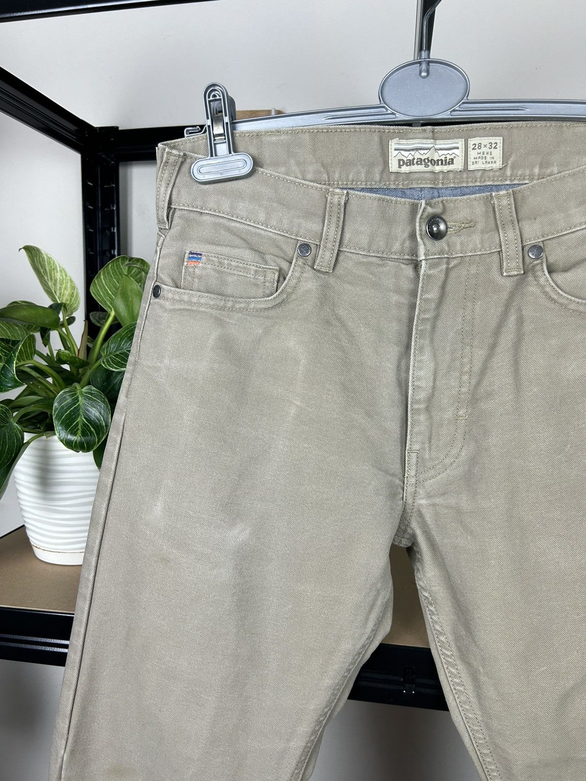Patagonia Patagonia Jeans Mens 28x32 Corduroy Straight Leg BAGGY Zip Size US 28 / EU 44 - 3 Thumbnail