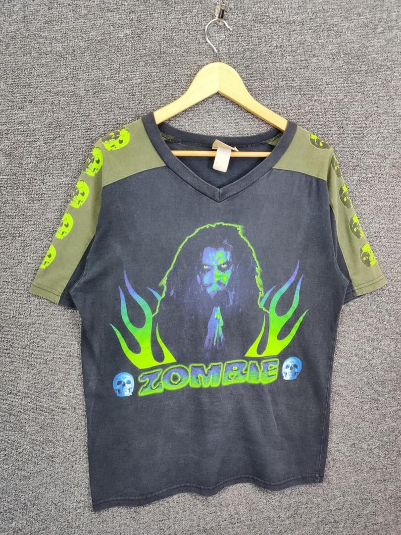 Band Tees Vintage 90s Rob Zombie V Neck Band Tee Tshirt Size US L / EU 52-54 / 3 - 5 Thumbnail