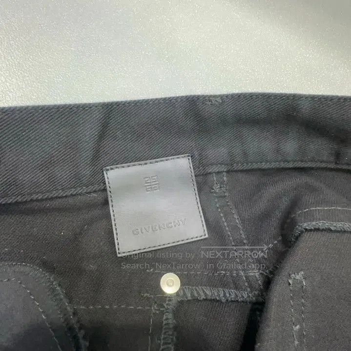 Givenchy Givenchy Men's Black Mid-Rise Casual Jeans. Size US 28 / EU 44 - 4 Thumbnail
