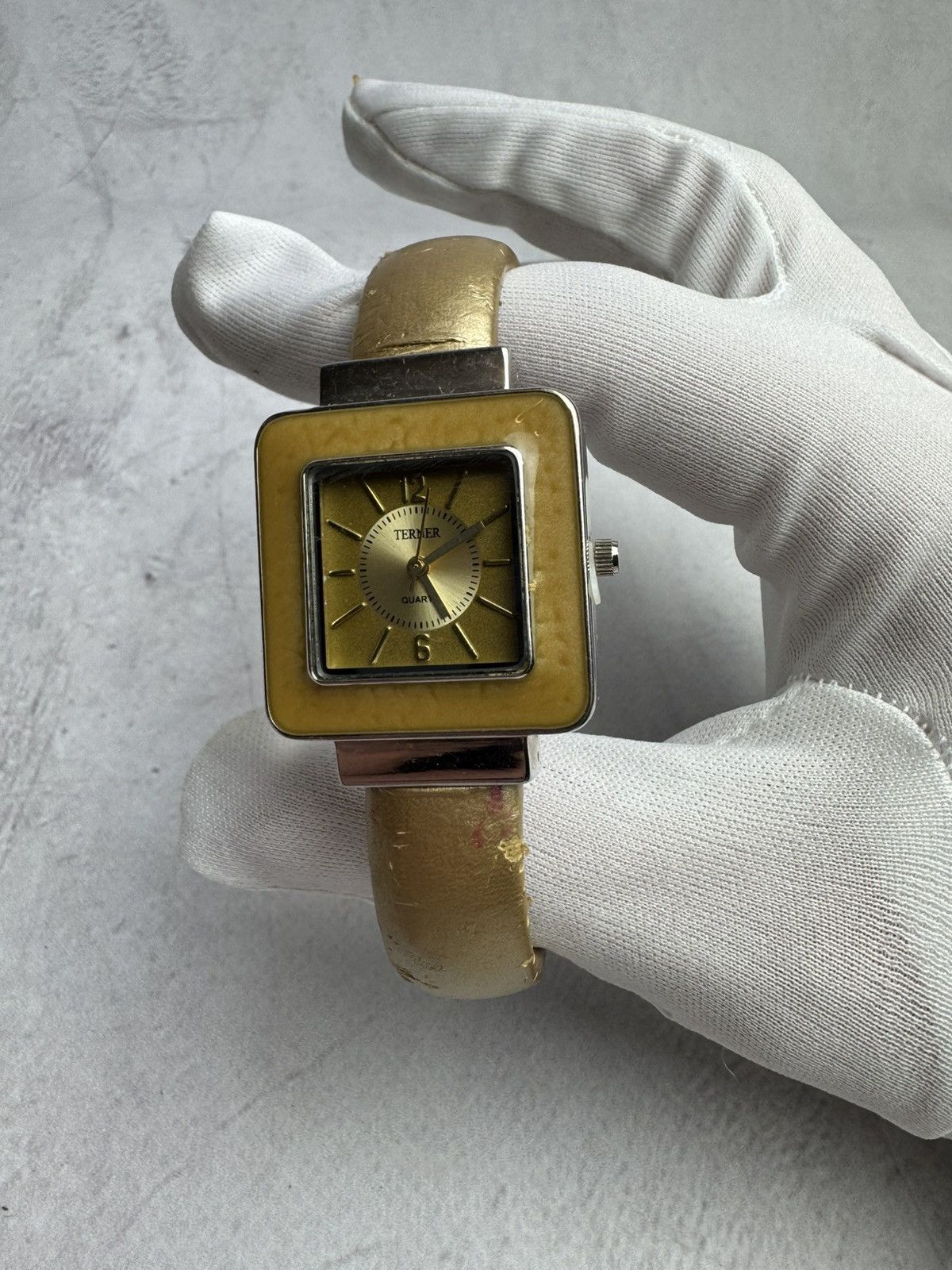 Japanese Brand × Vintage Vintage Futuristic Watch Women’s Size ONE SIZE - 1 Thumbnail