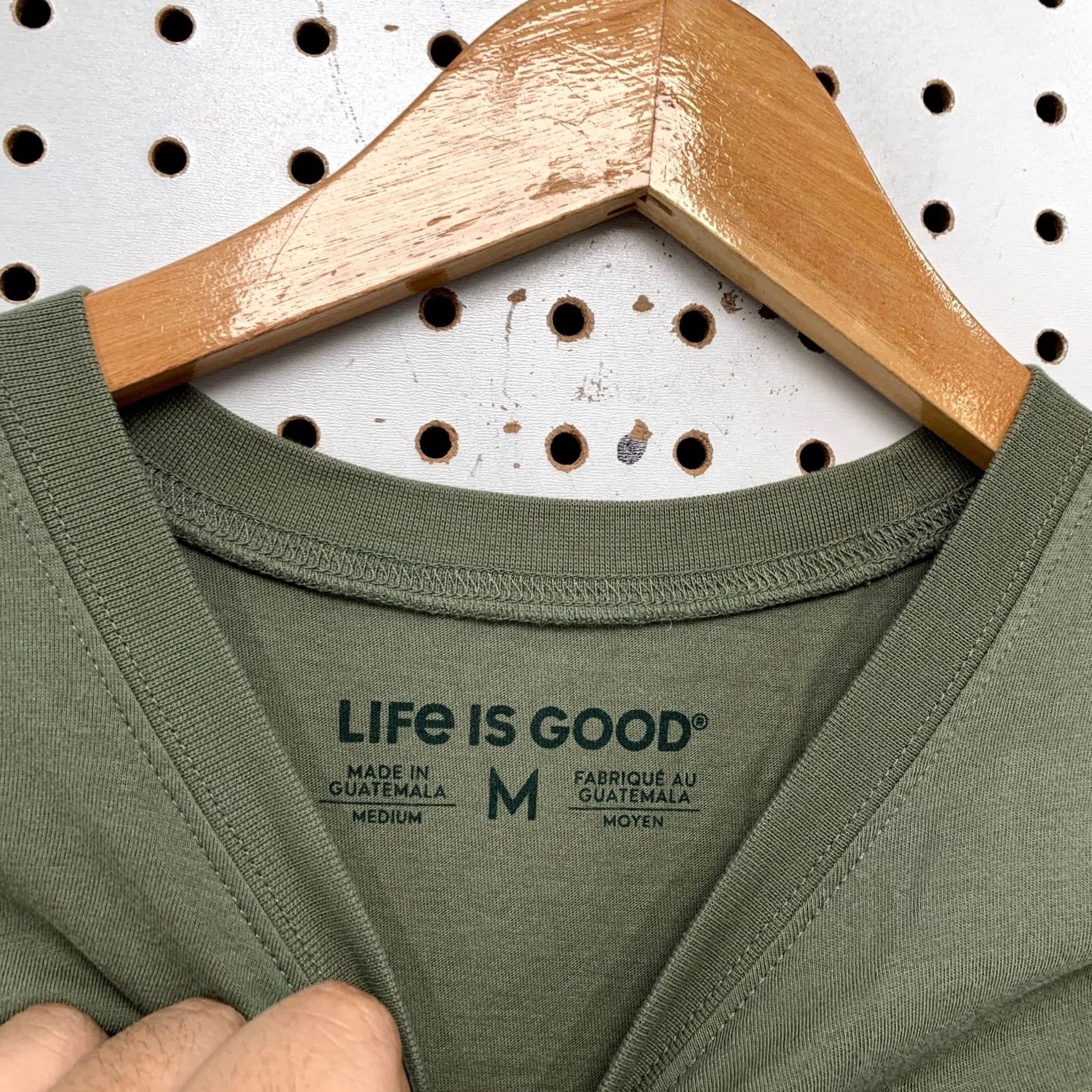 Life is Good Life is Good Shirt Mens M Olive Green Nature Outdoor Brown Bear Shirt Size US M / EU 48-50 / 2 - 3 Thumbnail