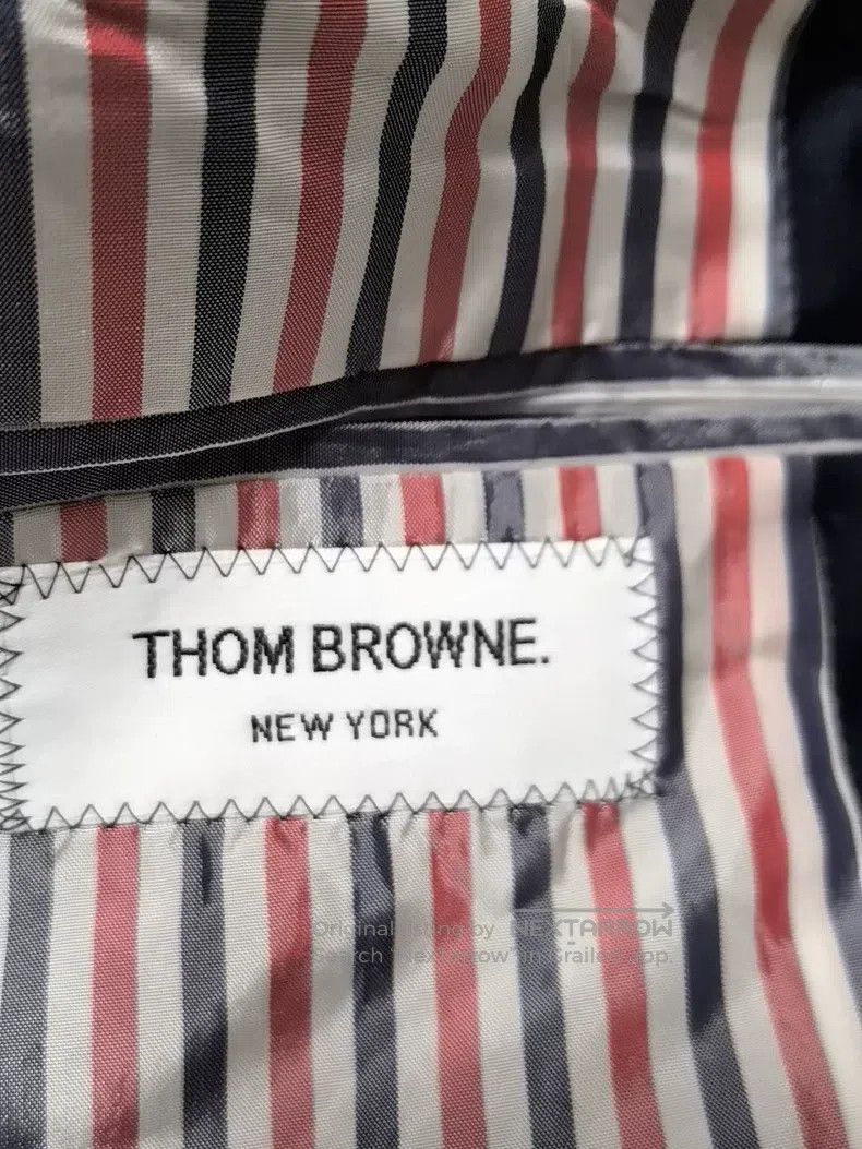 Thom Browne Thom Browne Dark Blue Gold Button Suit Jacket Size US XS / EU 42 / 0 - 8 Thumbnail