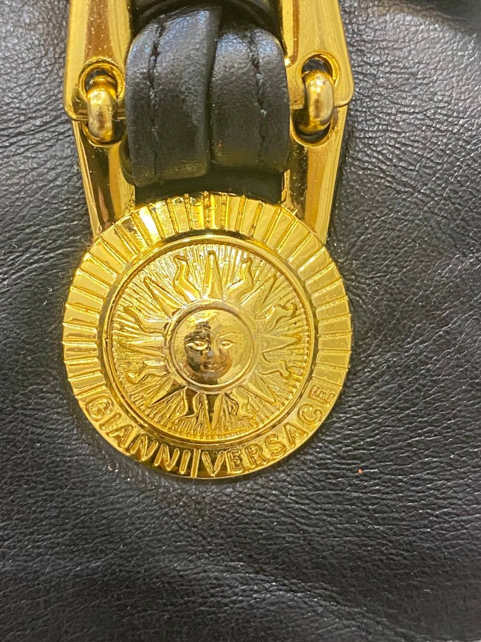 Versace GIANNI VERSACE Sunburst Chain Shoulder Bag Leather Black Size ONE SIZE - 13 Thumbnail
