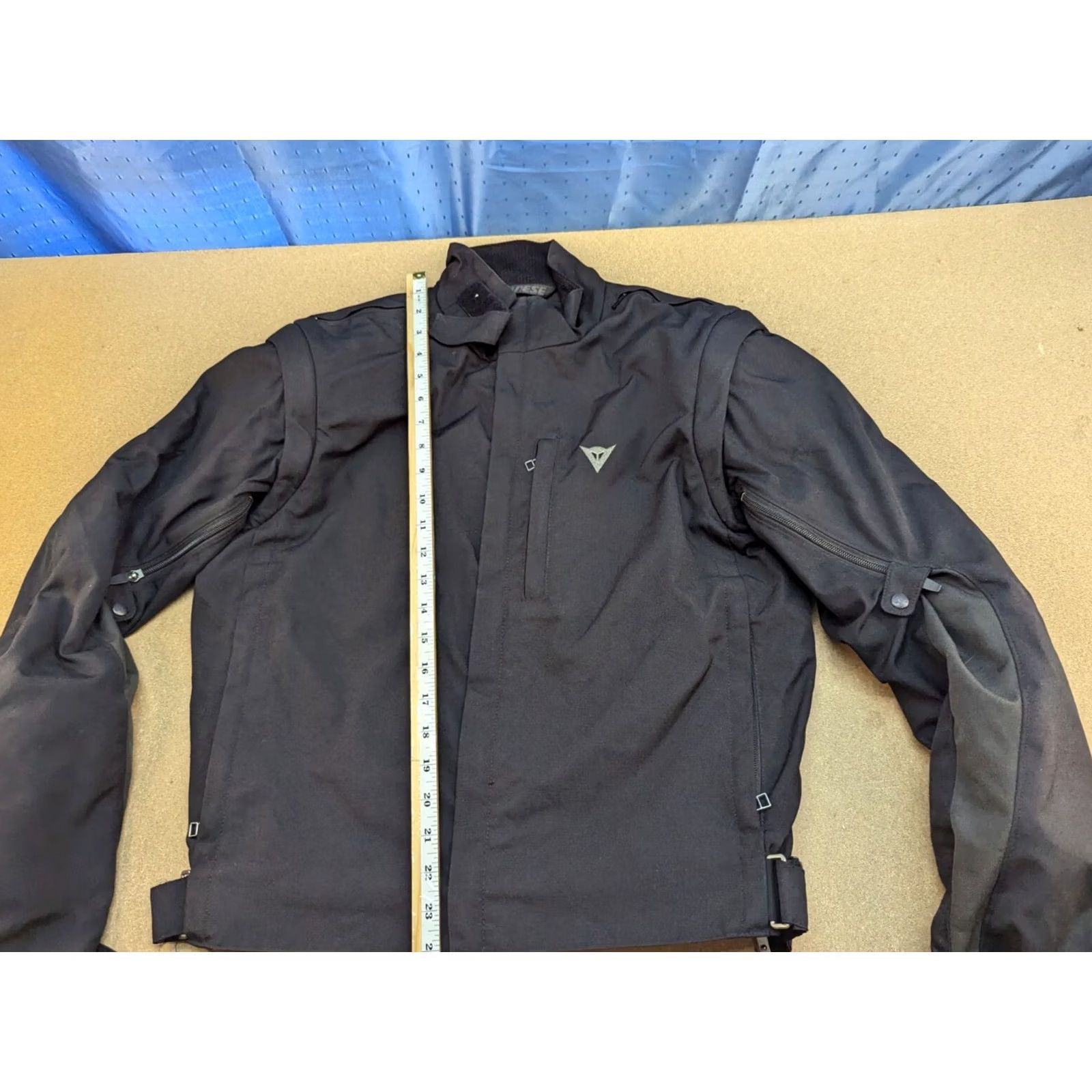 Dainese Dainese Motorcycle Jacket Mens Size 50 Padded Arms & Shoulder Protection Textile Black Regular Zip Wind-Resistant Water Resistant Outdoor 90s? Size US M / EU 48-50 / 2 - 4 Thumbnail