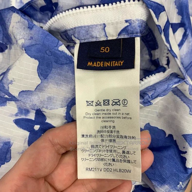 Louis Vuitton Louis Vuitton Blue ink full print assault jacket Size US M / EU 48-50 / 2 - 5 Thumbnail