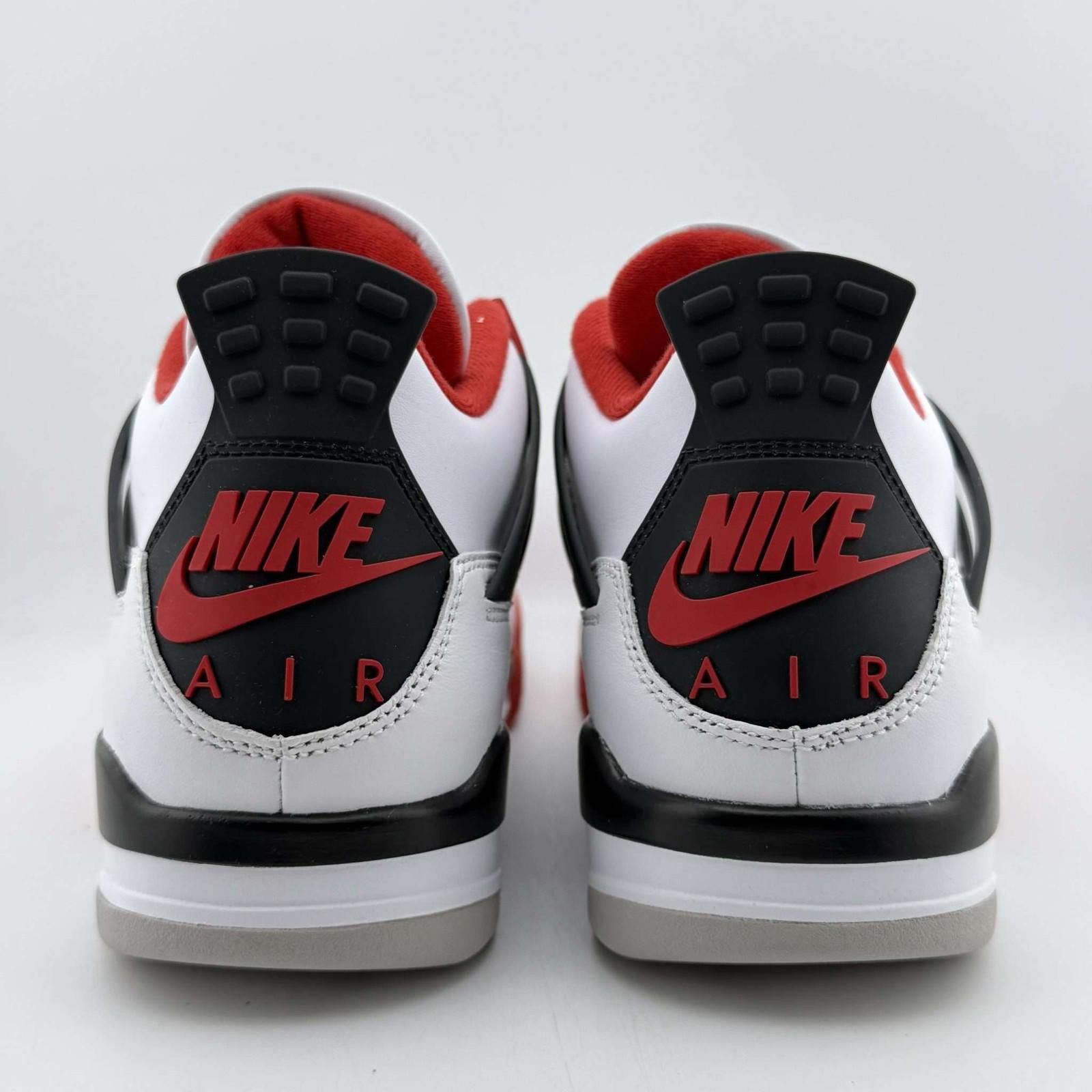 Nike Nike Air Jordan 4 Fire Red 2020 US 10.5 New Size US 10.5 / EU 43-44 - 5 Thumbnail