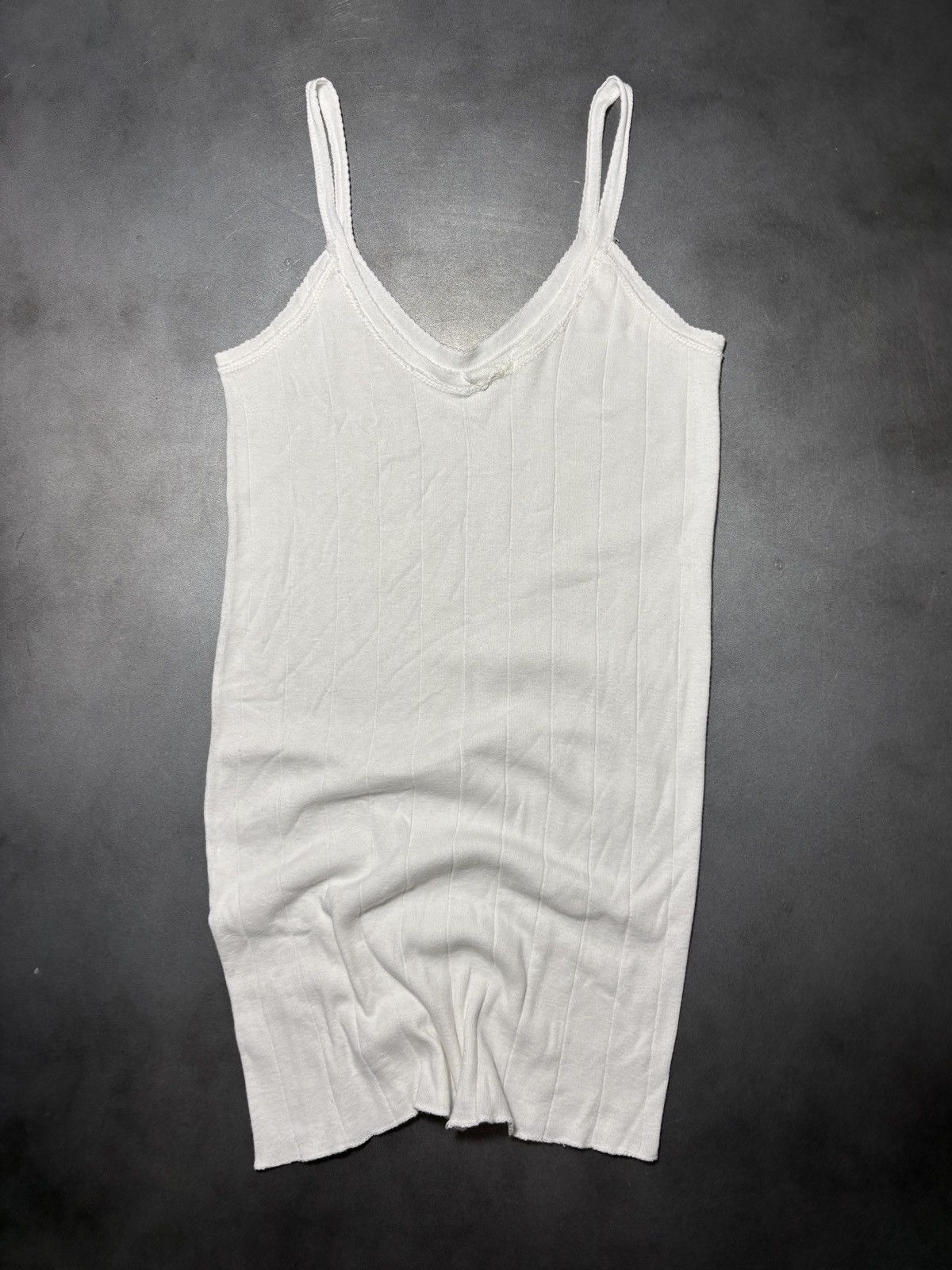Vintage Y2K Vintage Tank Top Ribbed Thrashed 90s 2000s Sleeveless T Size S / US 4 / IT 40 - 1 Thumbnail