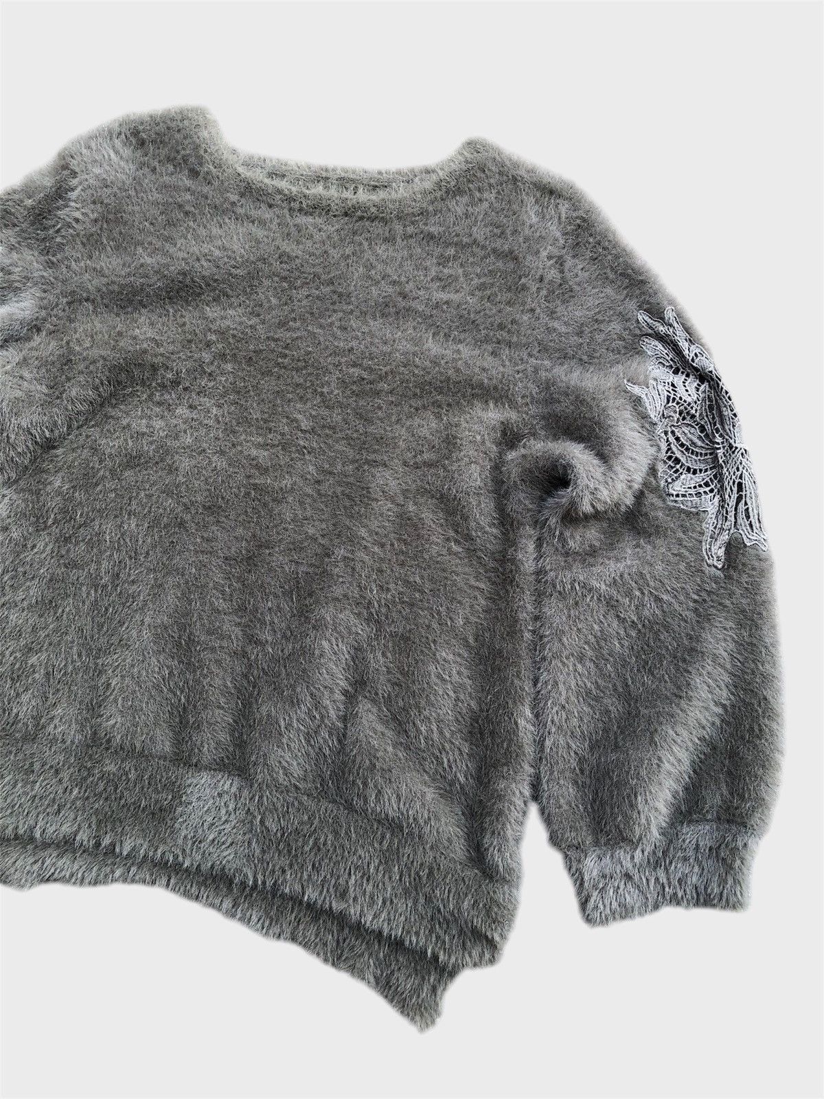 Japanese Brand Real Cube Japanese Brand Mohair Fur Embroidery Flowers Size M / US 6-8 / IT 42-44 - 3 Thumbnail