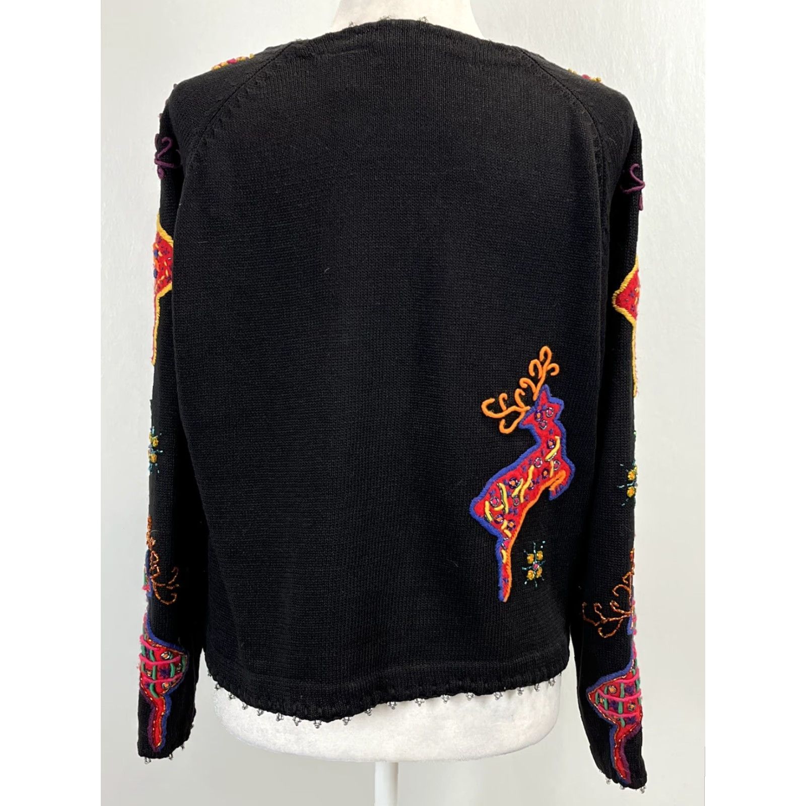 Simons VINTAGE Michael Simon Christmas Reindeer Cardigan Sweater Sz 1 Womens Black Knit Beaded Size XS / US 0-2 / IT 36-38 - 3 Thumbnail