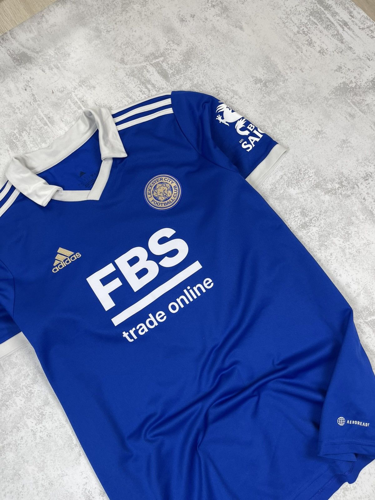 Adidas 22/23 Leicester City Home Jersey | Aeroready Tech Size US L / EU 52-54 / 3 - 6 Thumbnail