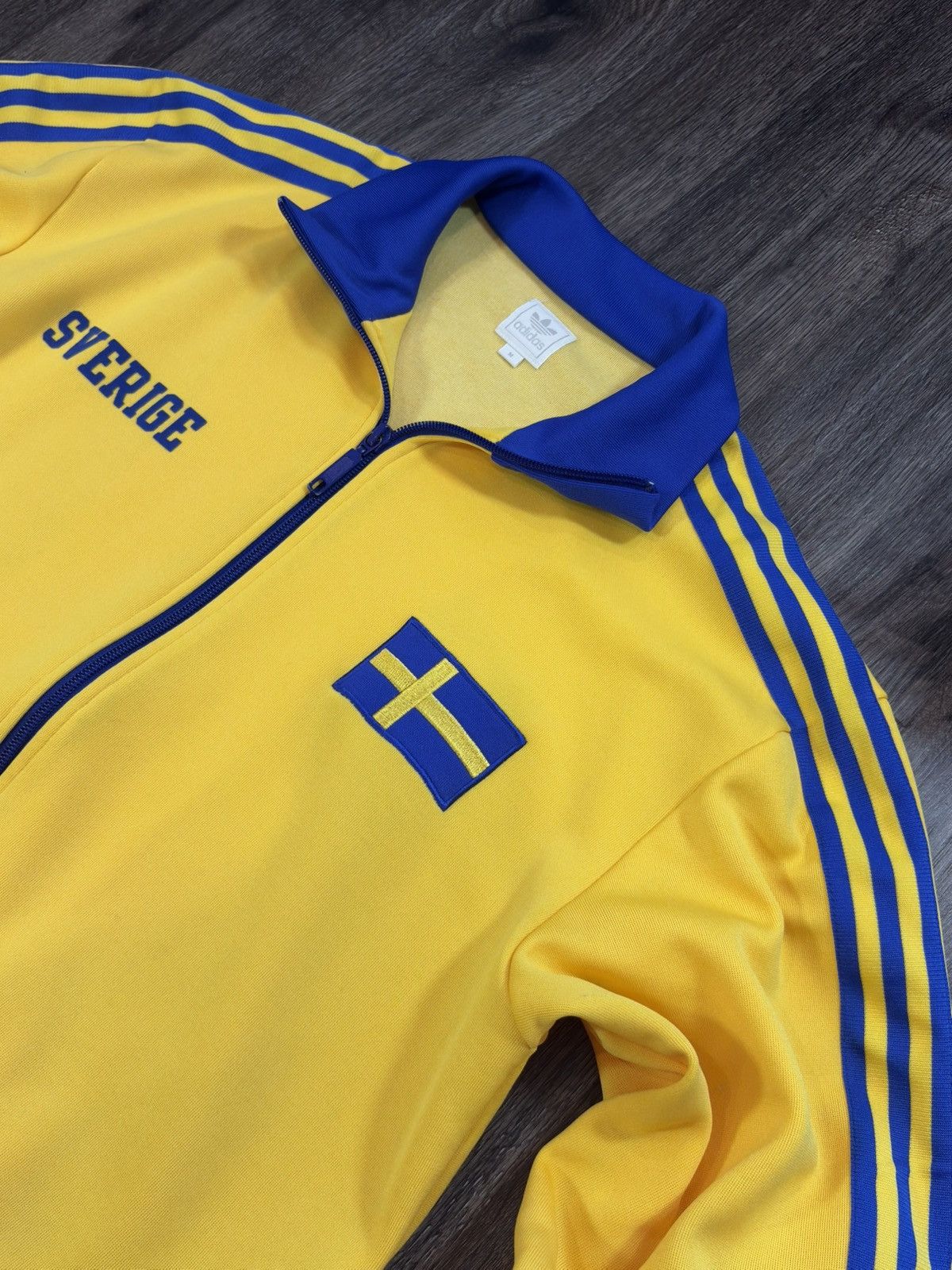 Adidas Adidas 2005 Sweden “1974 Reissue” World Cup Track Top Jacket Size US M / EU 48-50 / 2 - 3 Thumbnail