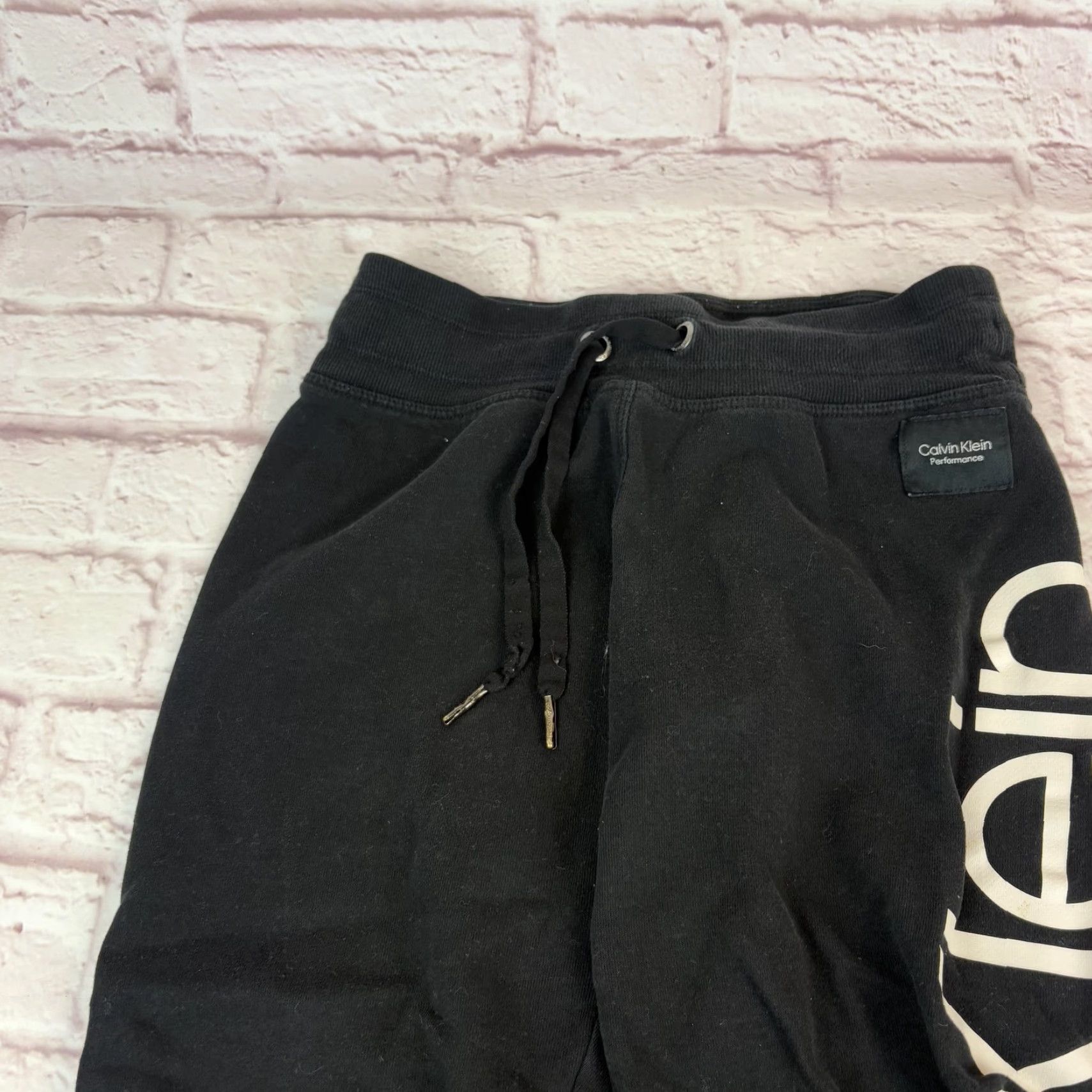 Calvin Klein Calvin Klein Performance Sweatpants Womens XS Black Fleece Jogger with Logo Side Pocket Elastic Waist Tapered Womens Sweatpants Size 26" / US 2 / IT 38 - 5 Thumbnail