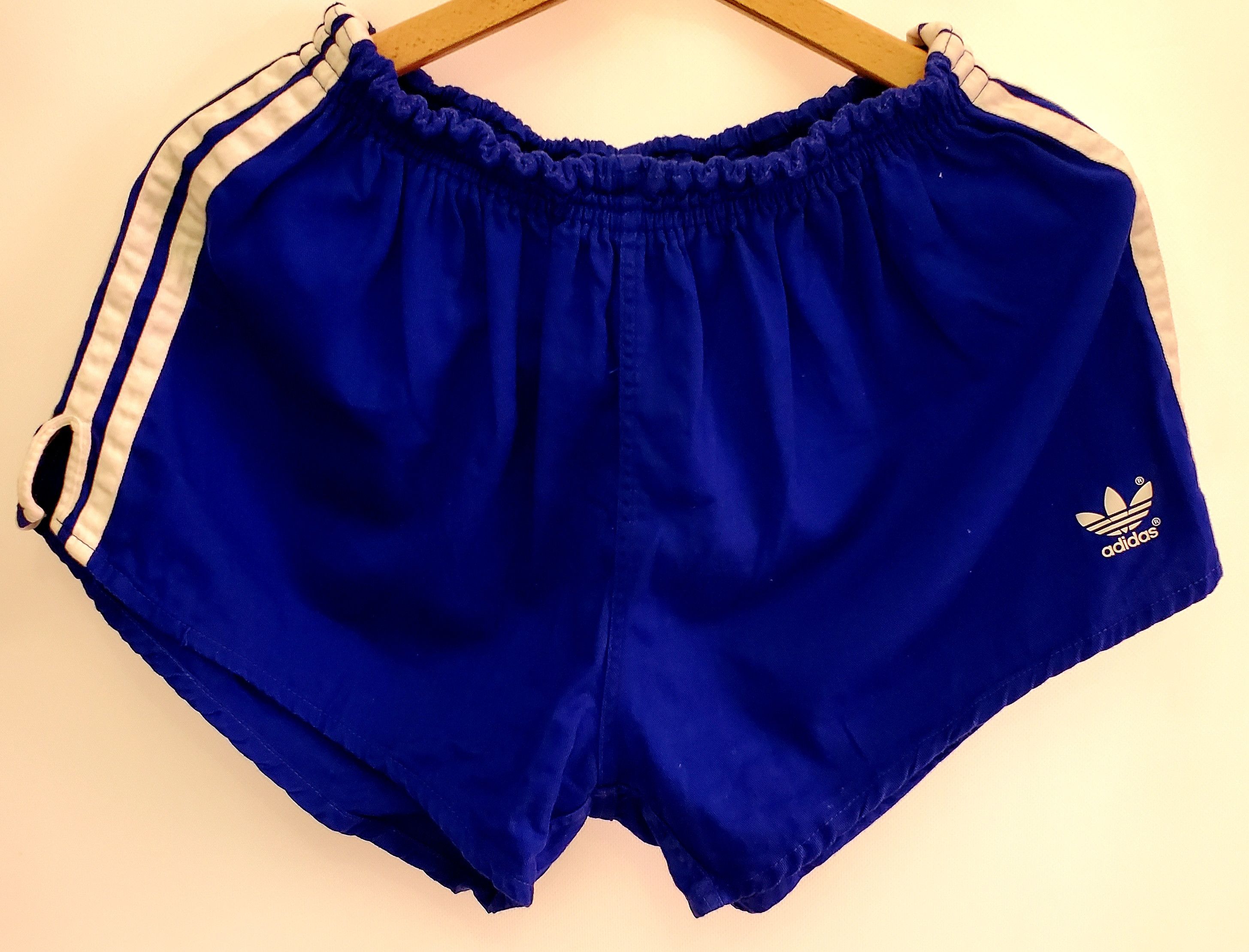 Adidas × Vintage Vintage 90's Adidas Shorts Rare Blue Run Hype size M Size US 31 - 1 Thumbnail