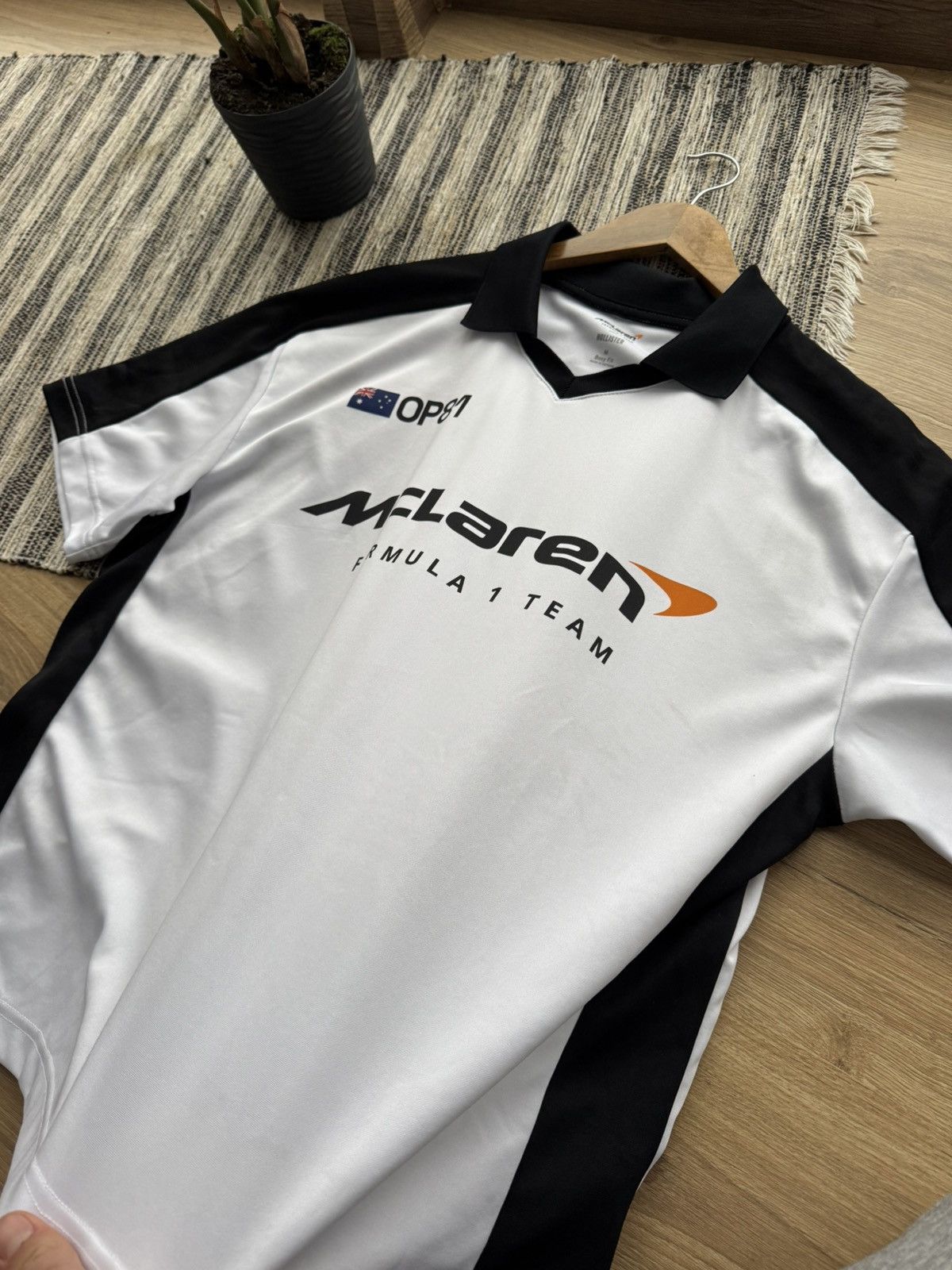 Malcolm McLaren McLaren Racing Formula 1 Team Big Logo Jerseys Box Fit Shirt Size US M / EU 48-50 / 2 - 6 Thumbnail