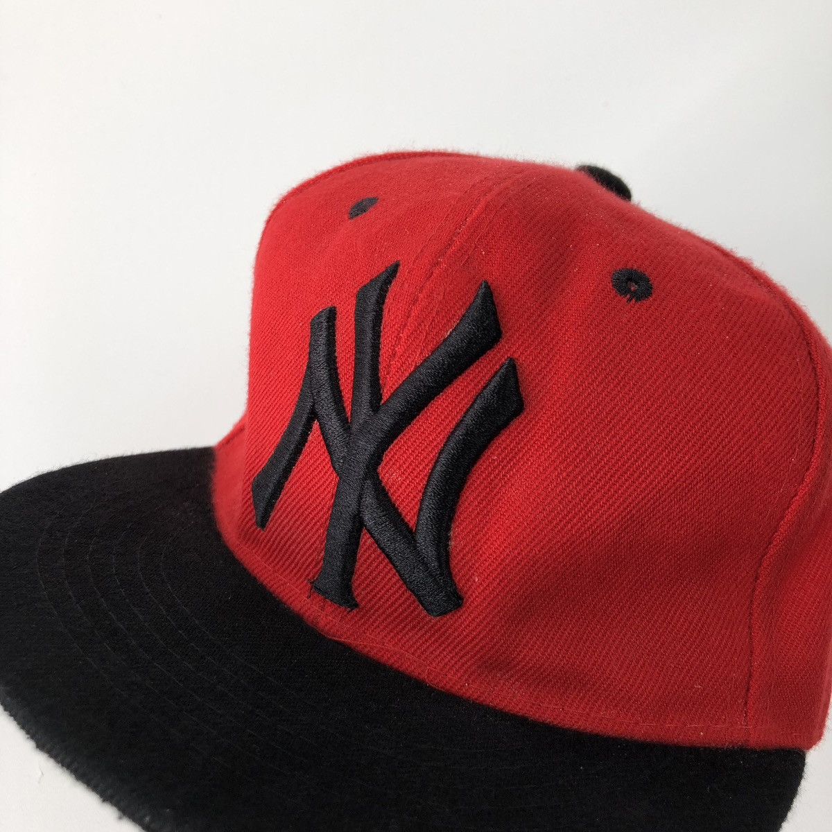 New York Yankees × Vintage New Cap NY 90’s Yankees New York Vintage Snapback Cap Rare Size ONE SIZE - 7 Thumbnail