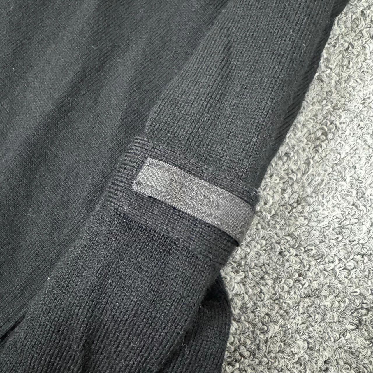 Prada Prada-Black-Logo-Wool-Zip-Knit-Cardigan-IT48 Size US M / EU 48-50 / 2 - 3 Thumbnail