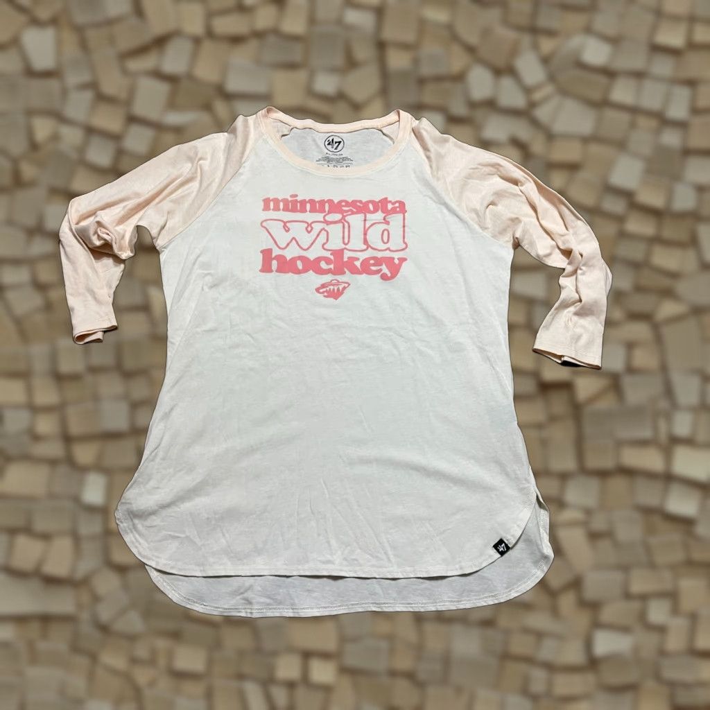 Vintage '47 Shirt Women's XXL Pink White Minnesota Wild NHL Long Sleeve Shirt Regular Women's T-Shirt - White, Long Sleeve, Pullover, Casual, 2XL' Size XXL / US 16-18 / IT 52-54 - 1 Thumbnail