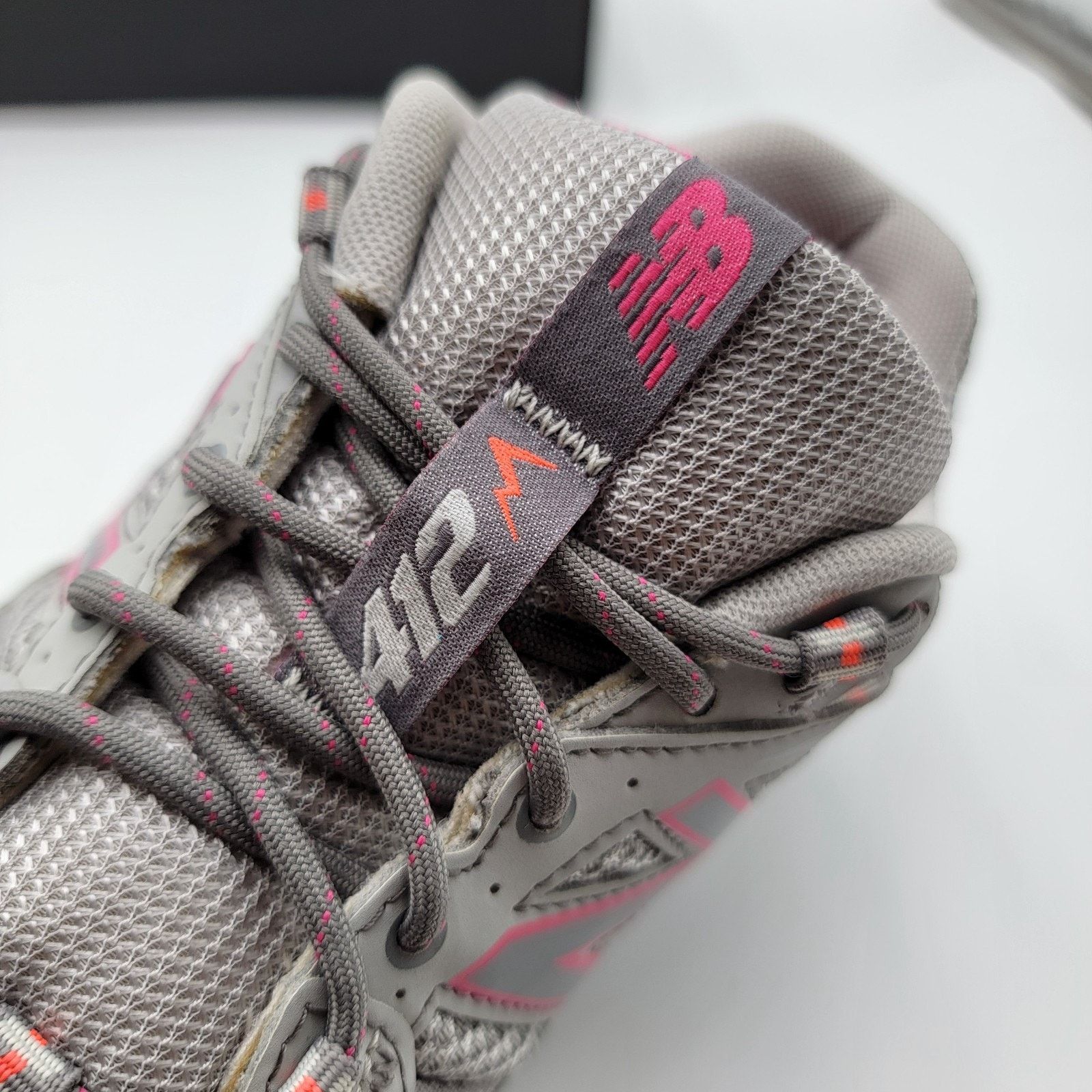 New Balance New Balance 412 Gray Trail Running Shoes Wmns US Sz 7.5 412 Size US 7.5 / IT 37.5 - 6 Thumbnail