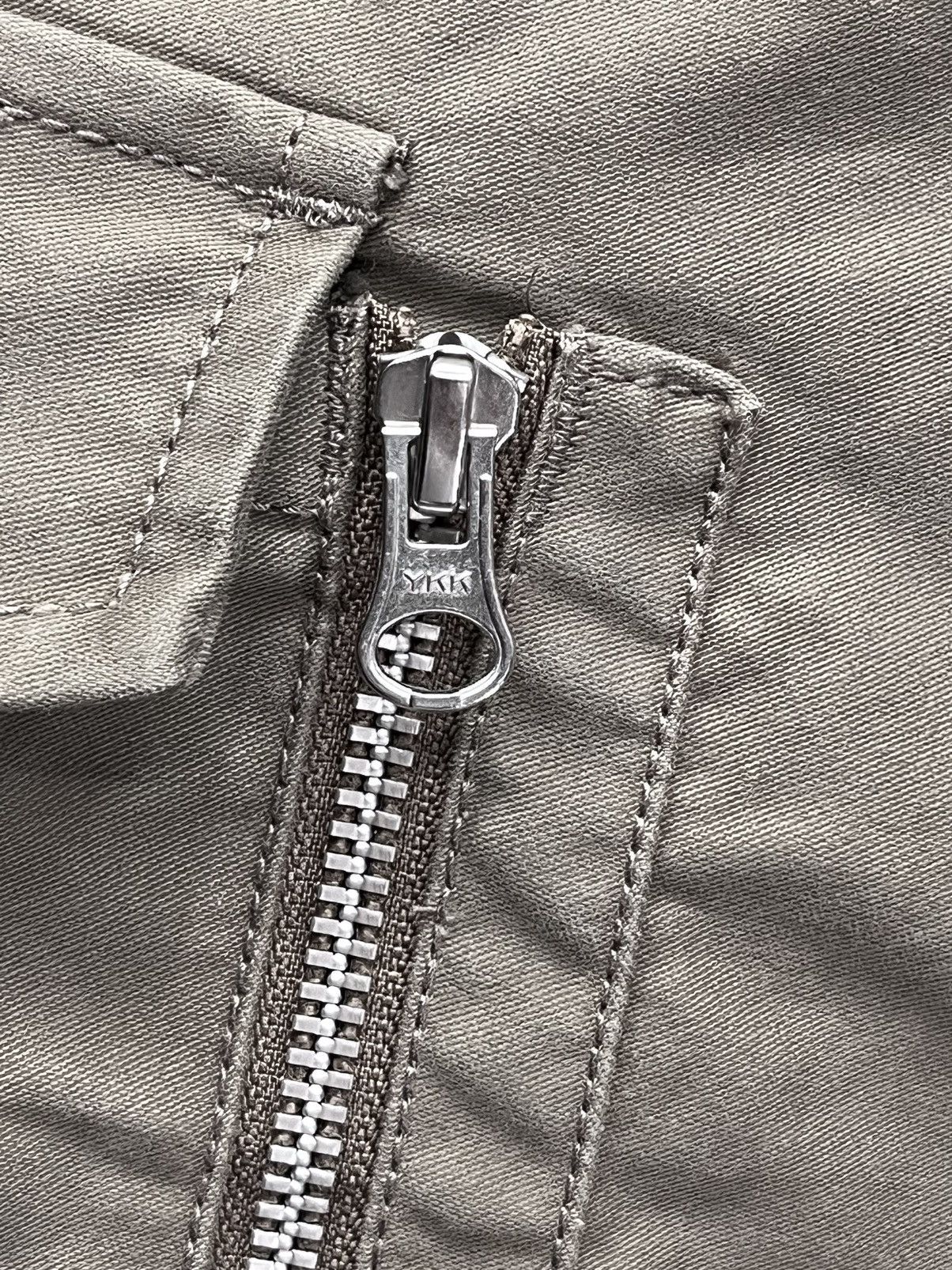 Tornado Mart 🔥FYE 12 Pocket MODERN LOVERS Punk Zippers Cargo Pants Size 29" - 10 Thumbnail