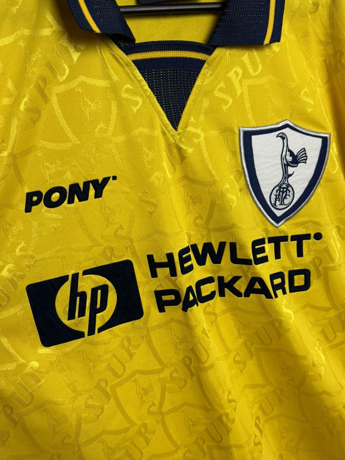 PONY Tottenham Hotspur 97/98 Away Football Jersey Size US L / EU 52-54 / 3 - 3 Thumbnail