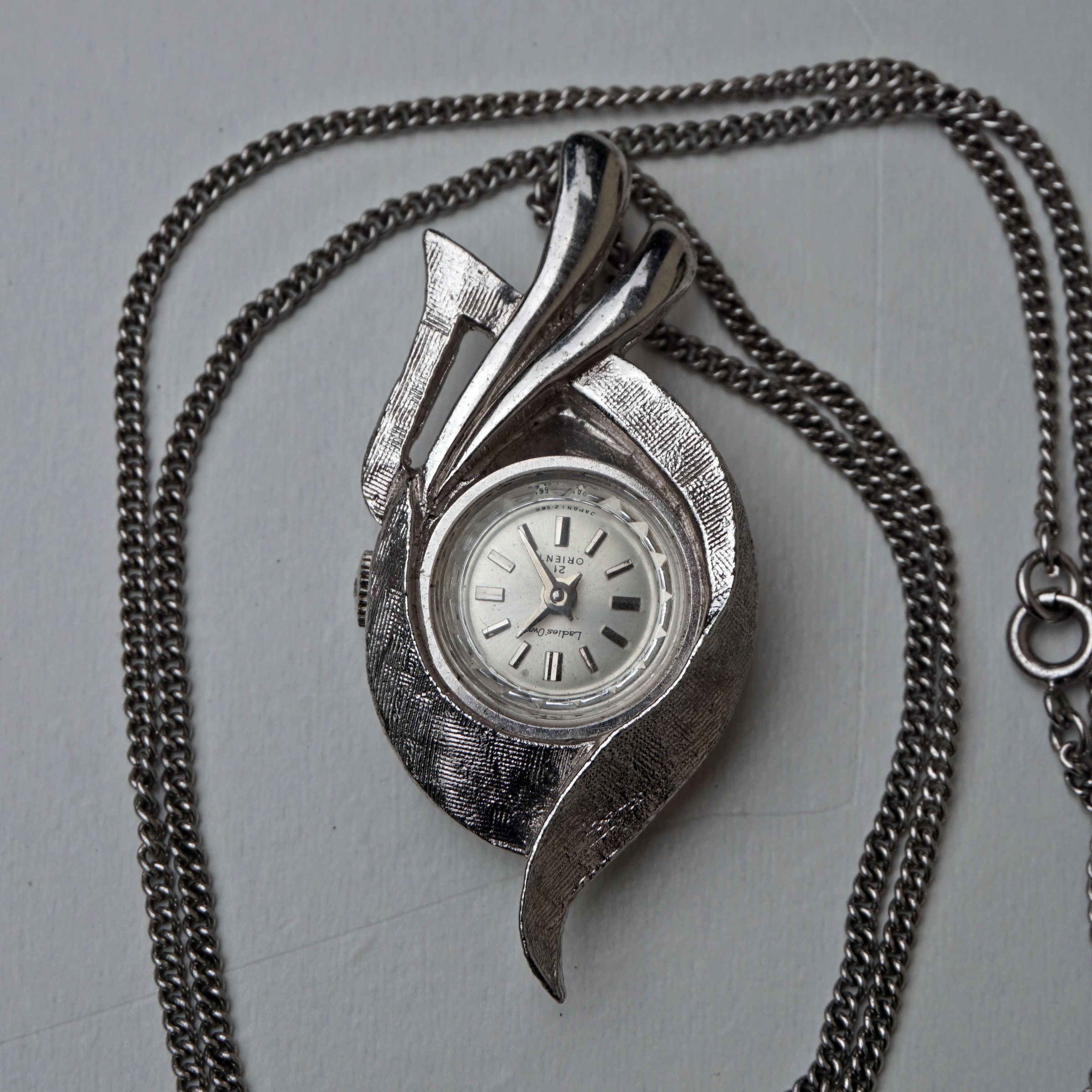 Japanese Brand × Orient 80s Orient Ladies Own Manual Winding necklace silver watch Size ONE SIZE - 3 Thumbnail