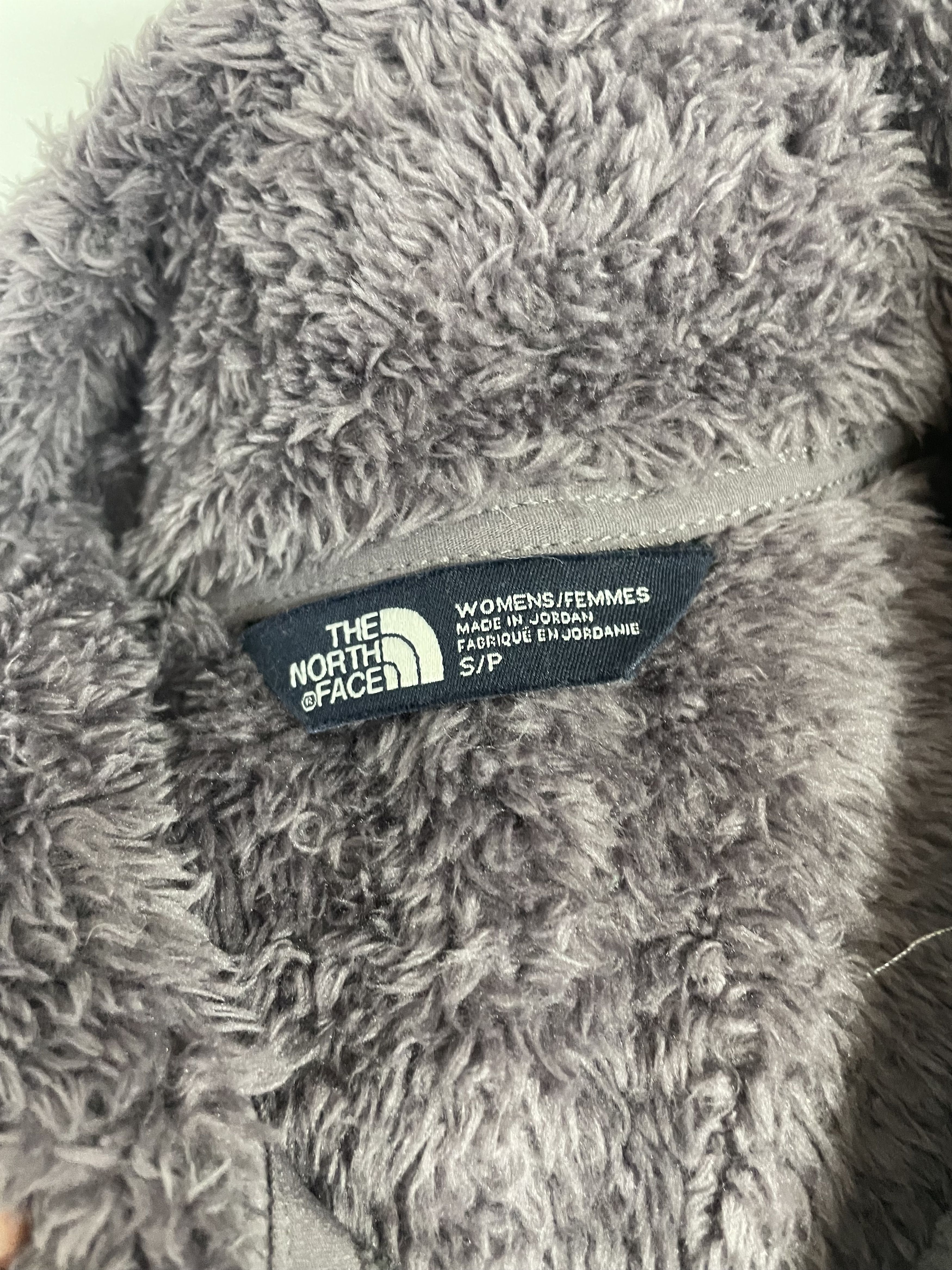 The North Face The North Face Vest Size Small Gray Faux Fur Full Zip Jacket Size S / US 4 / IT 40 - 7 Thumbnail