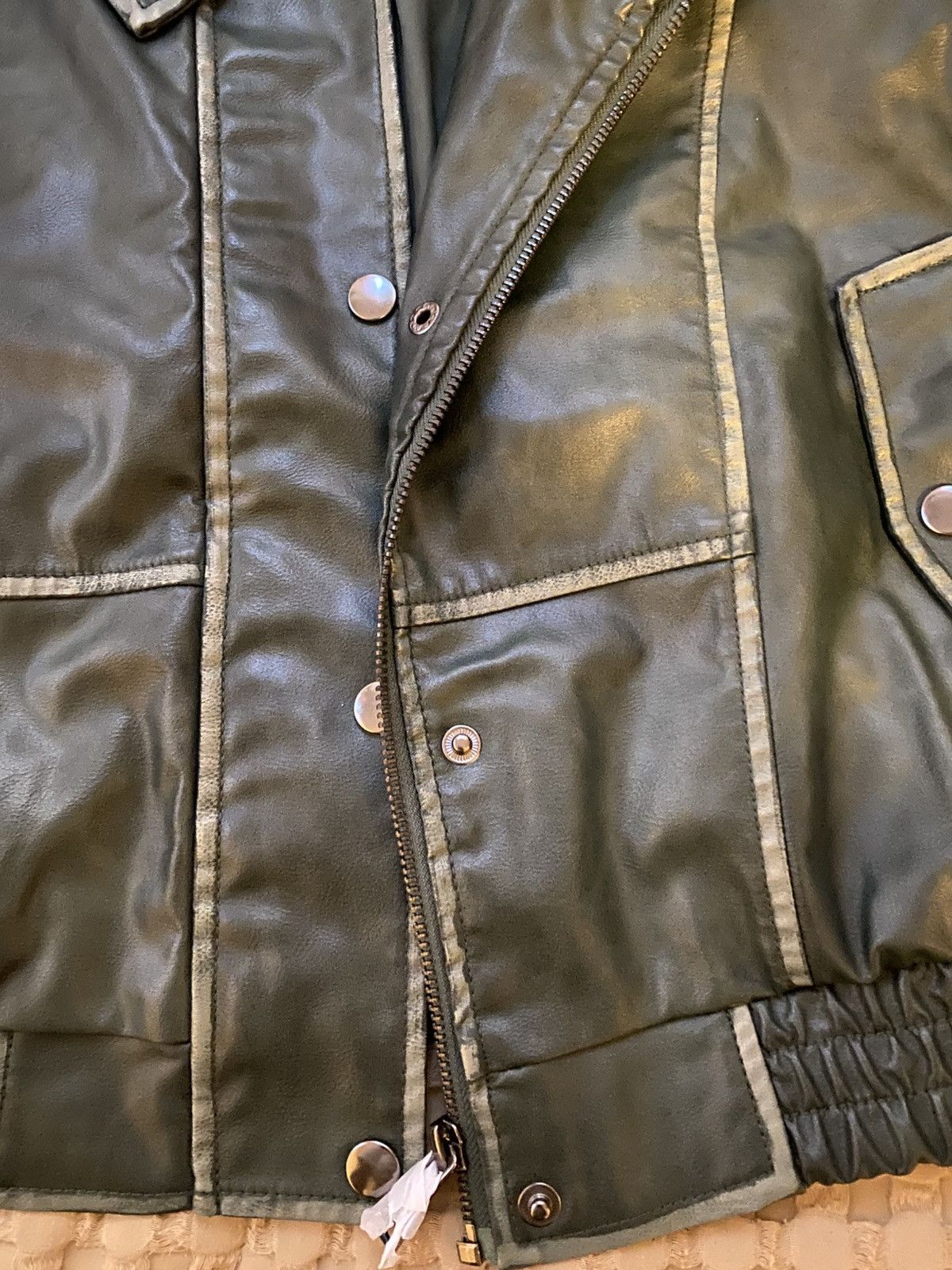Boohoo Boohoo cropped bomber jacket (New with tags) Size XL / US 12-14 / IT 48-50 - 3 Thumbnail