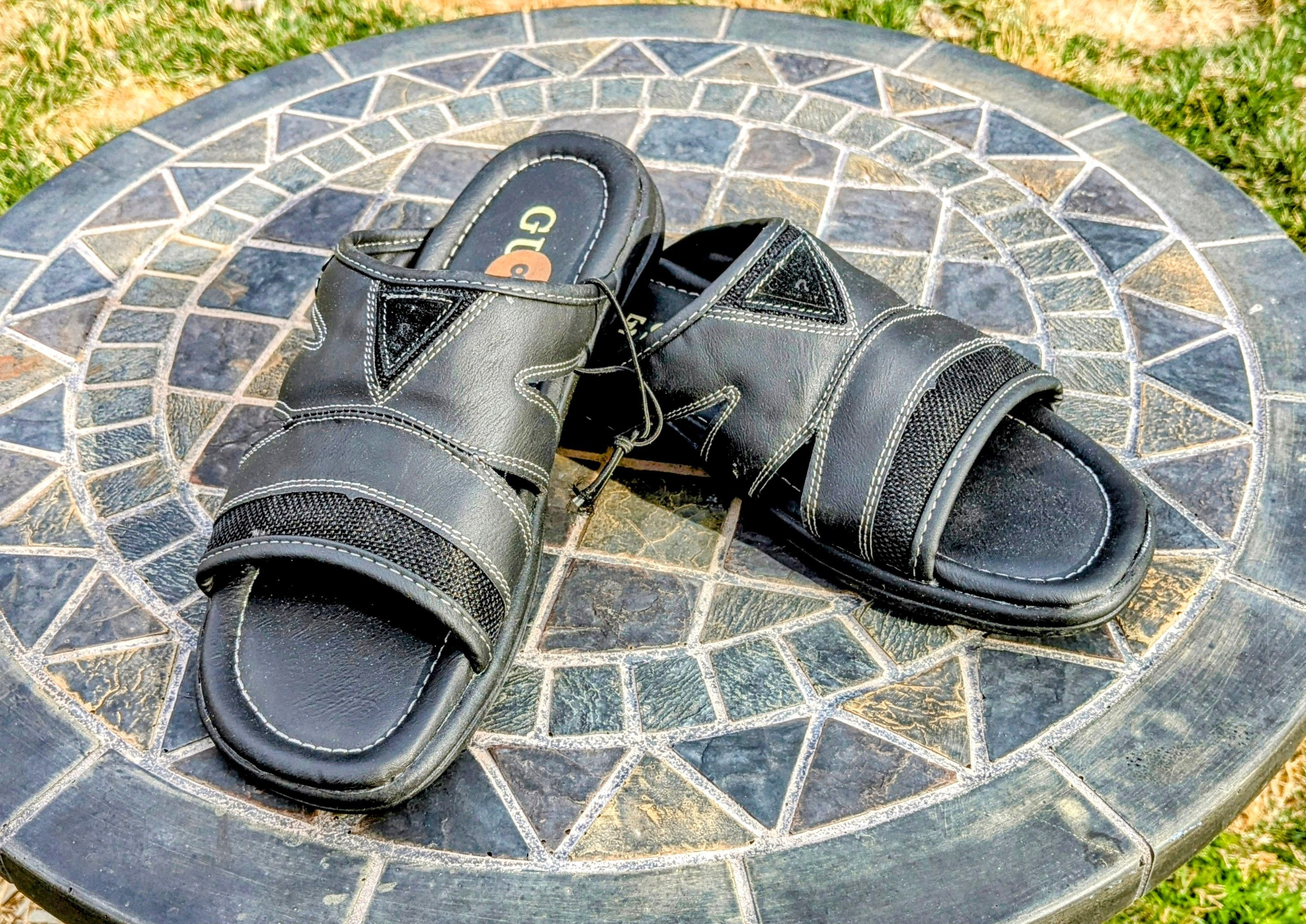 Guess Guess Ebony Multi-Strap Faux Leather Flop Slide Sandals NWT Size US 8 / EU 41 - 1 Thumbnail