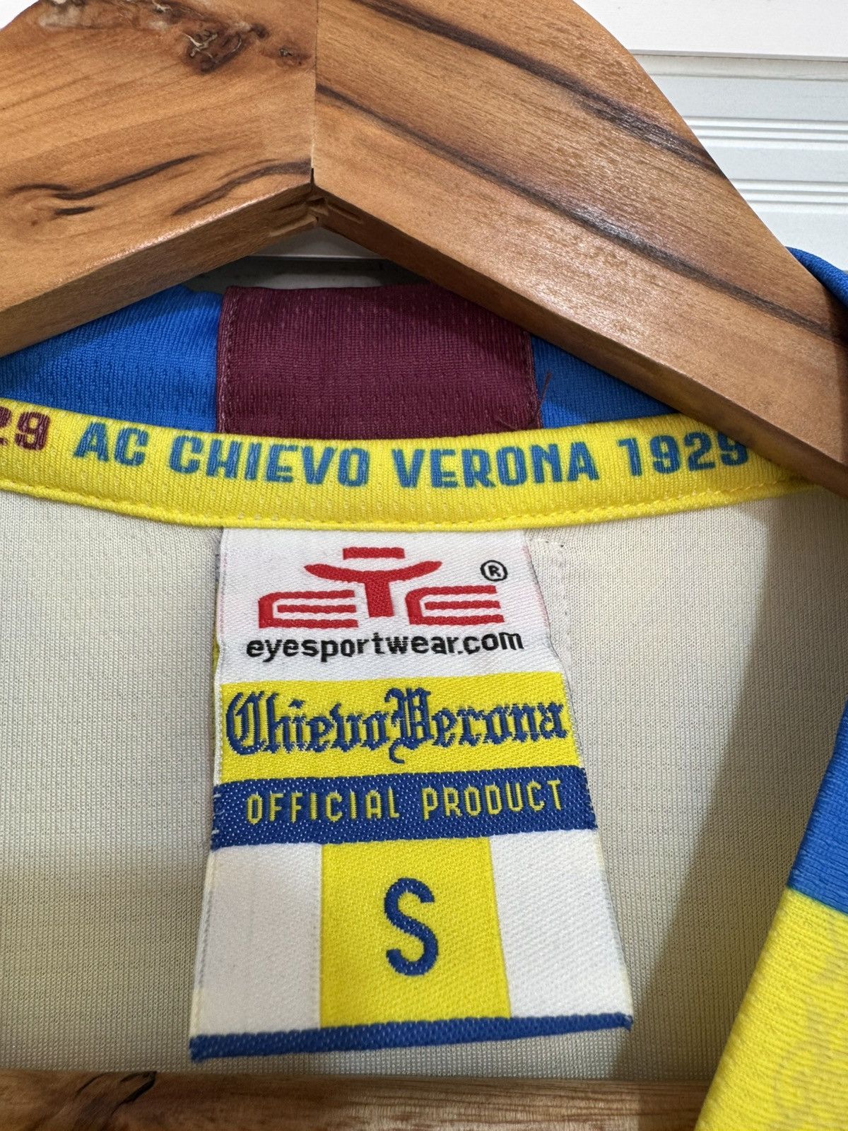 Other Chievo Verona 2021-2022 Home Soccer Jersey Football Kit Size US S / EU 44-46 / 1 - 12 Thumbnail