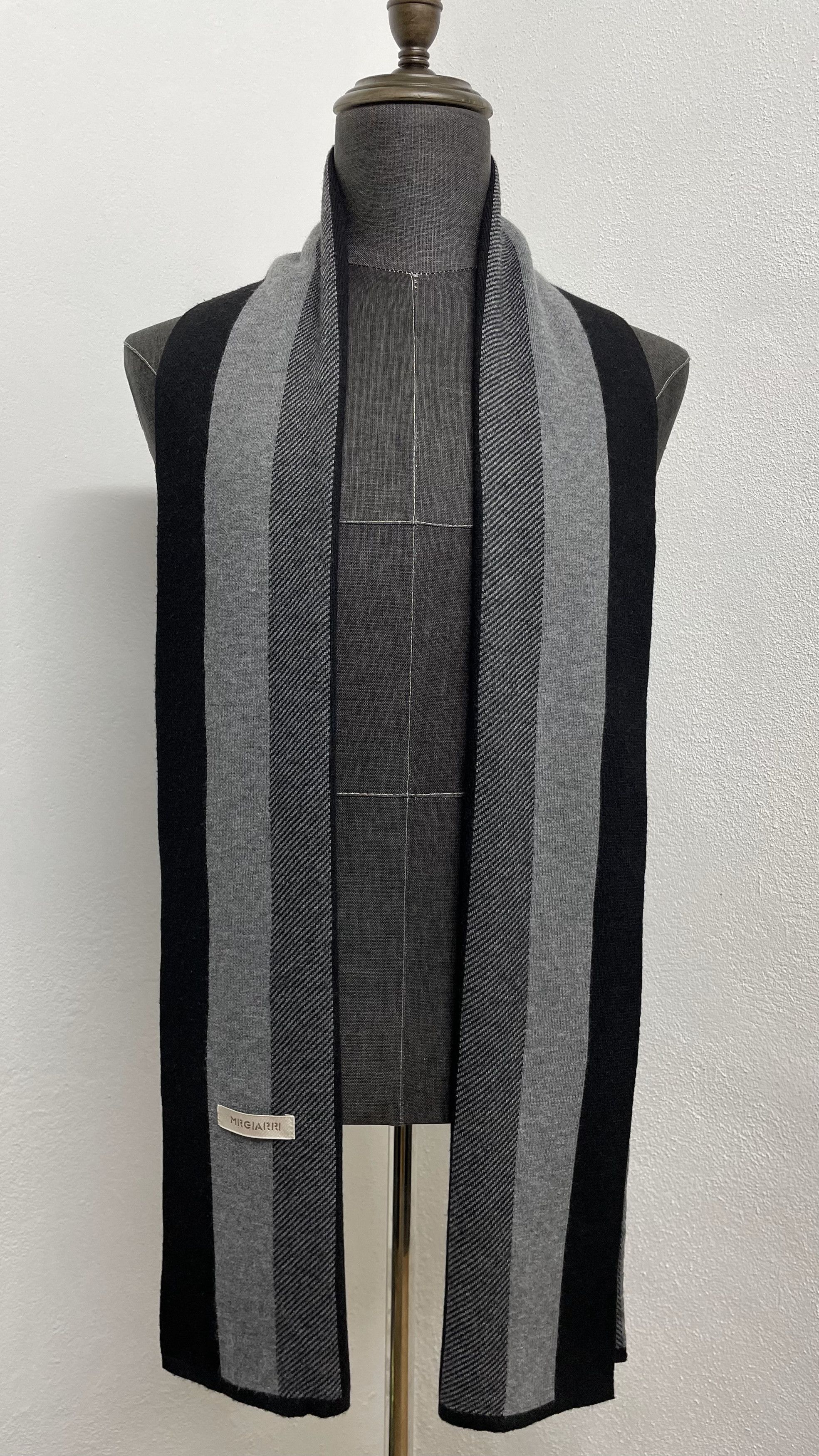 Vintage Mrgiarri Scarf / Muffler - 6183 Size ONE SIZE - 2 Thumbnail