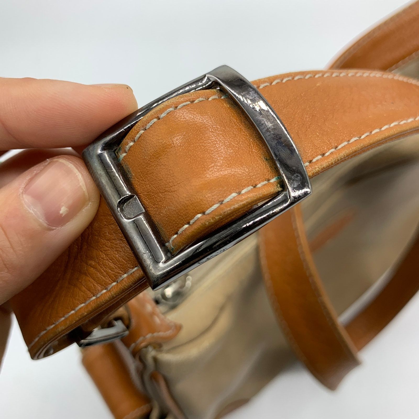 Other Tod's Womens Genuine Leather Purse Medium Handbags Size ONE SIZE - 20 Thumbnail