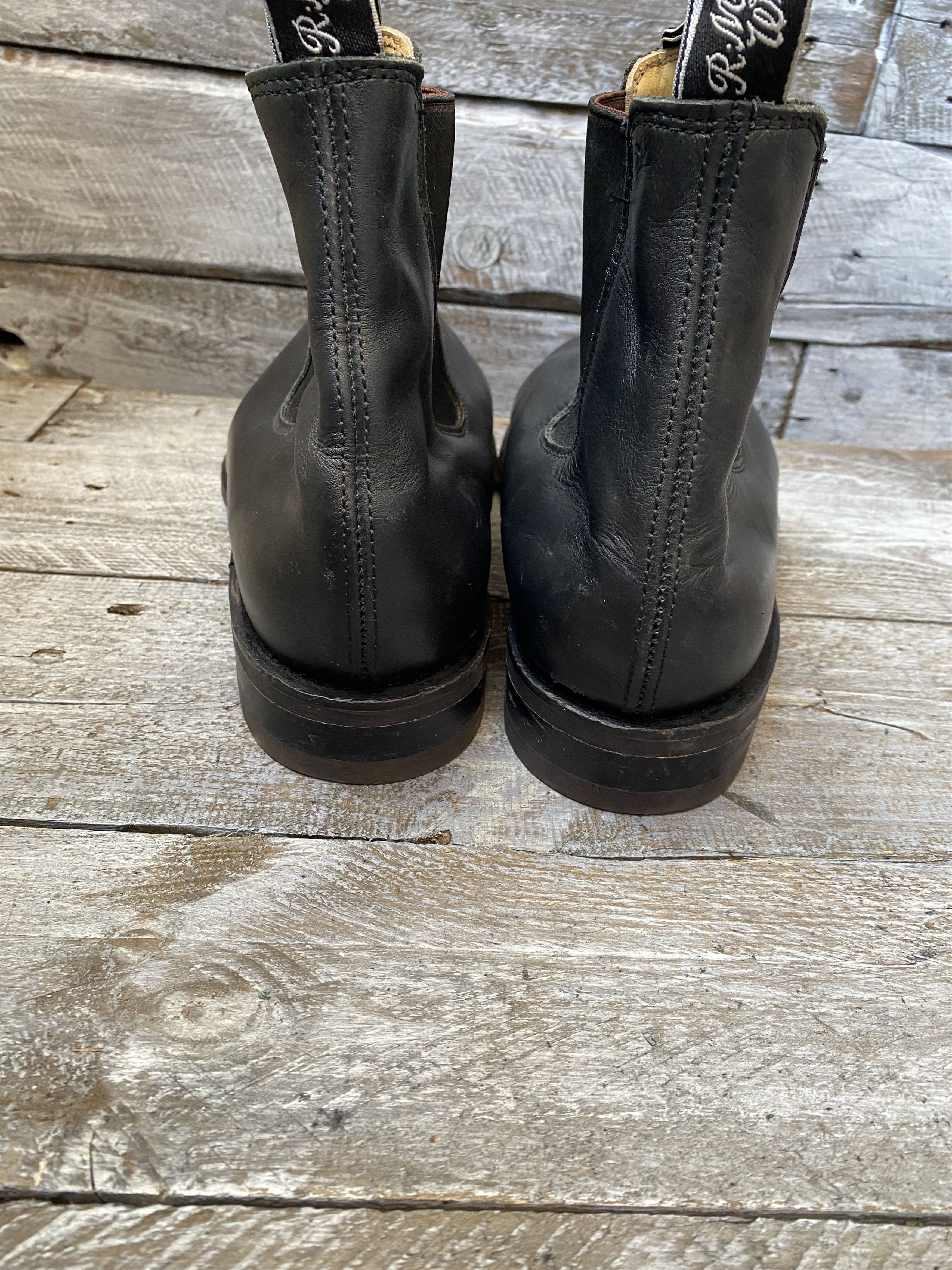 R.M. Williams Rm williams crafmanship chelsea black leather boots sz 43 Size US 10 / EU 43 - 9 Thumbnail