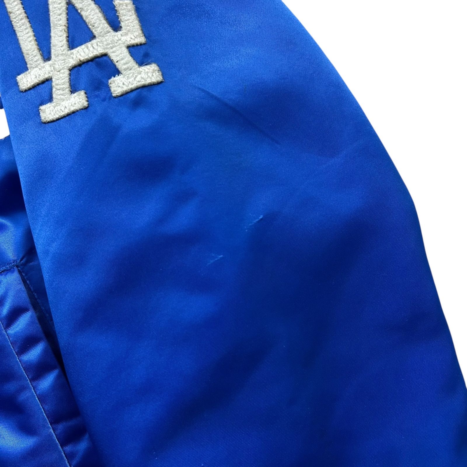 MLB VTG 90s LOS ANGELES DODGERS STARTER SATIN BOMBER JACKET Size US M / EU 48-50 / 2 - 8 Thumbnail