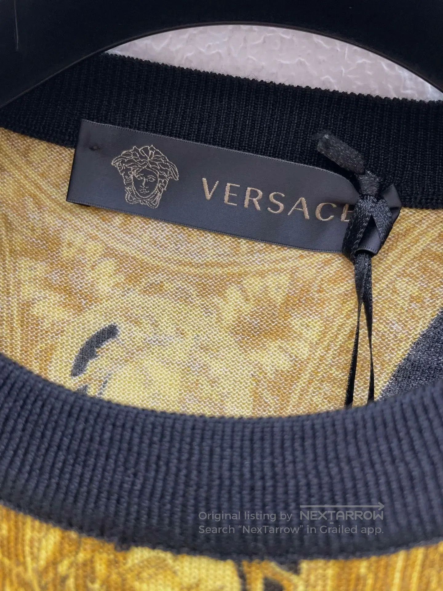 Versace versace wool sweater with bold pattern. Size US S / EU 44-46 / 1 - 5 Thumbnail