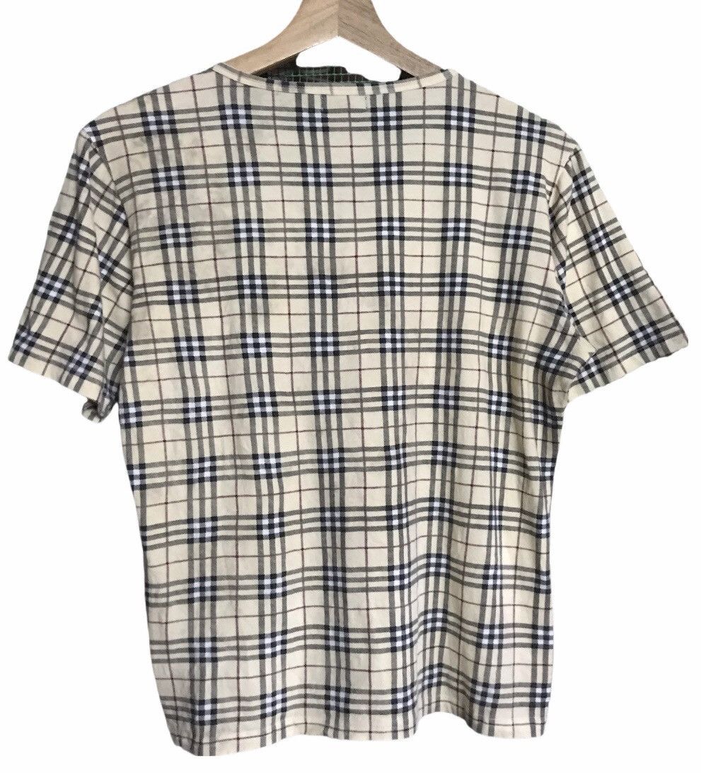 Burberry Burberry London Tee V neck Size S / US 4 / IT 40 - 2 Thumbnail