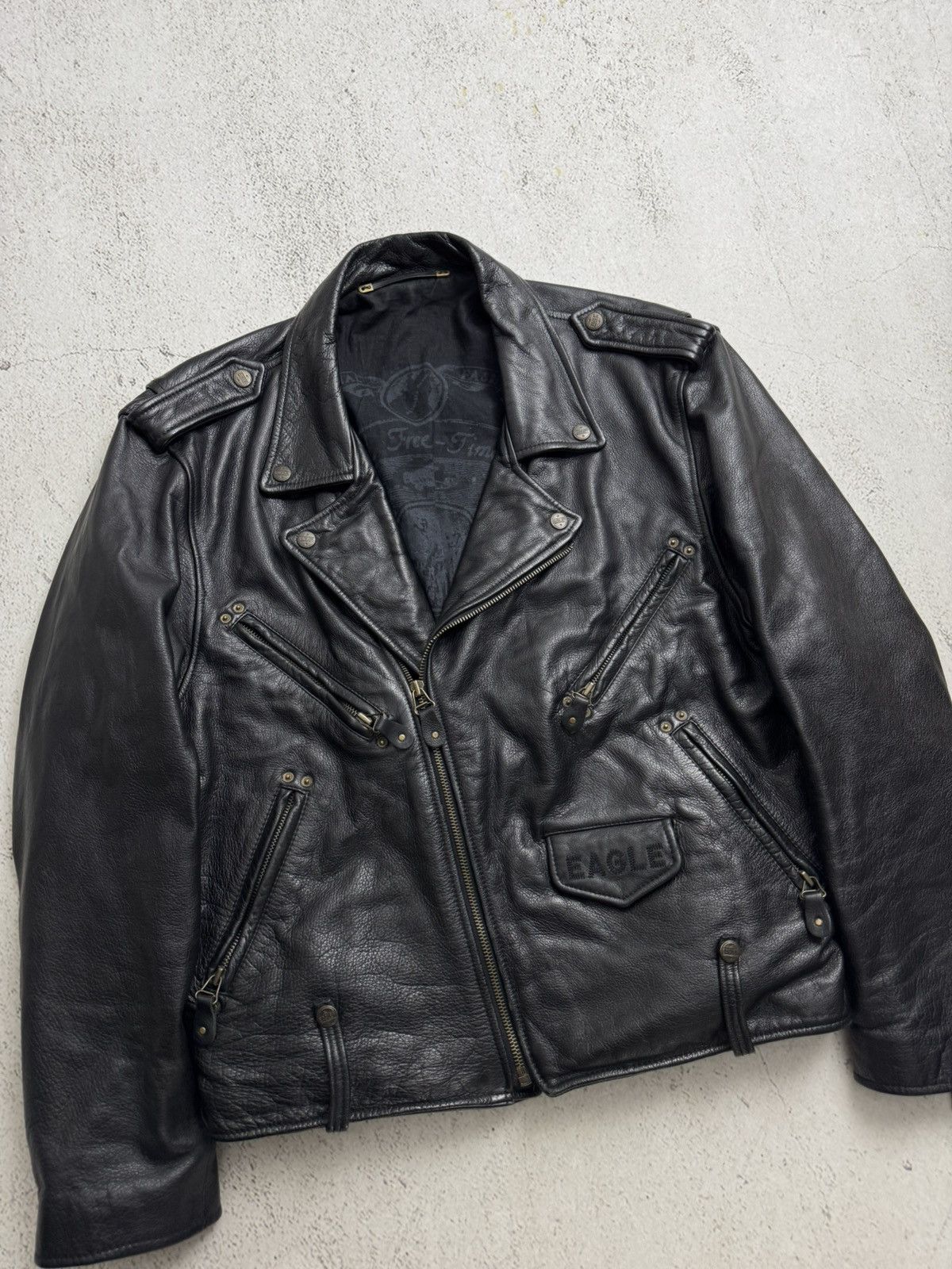 Genuine Leather Eagle Force Motorcycles Vintage Black Leather Jacket Size US L / EU 52-54 / 3 - 7 Thumbnail