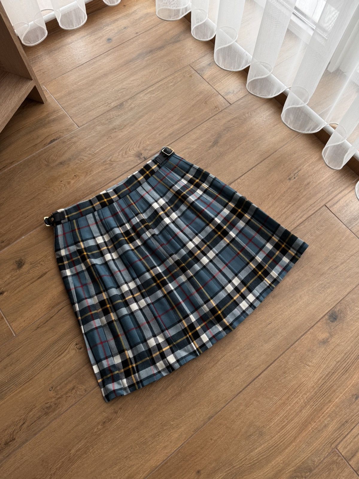 Pringle Of Scotland × Vintage Vintage James Pringle Weavers of Inverness Wool Tartan Kilt Size 30" / US 8 / IT 44 - 8 Thumbnail