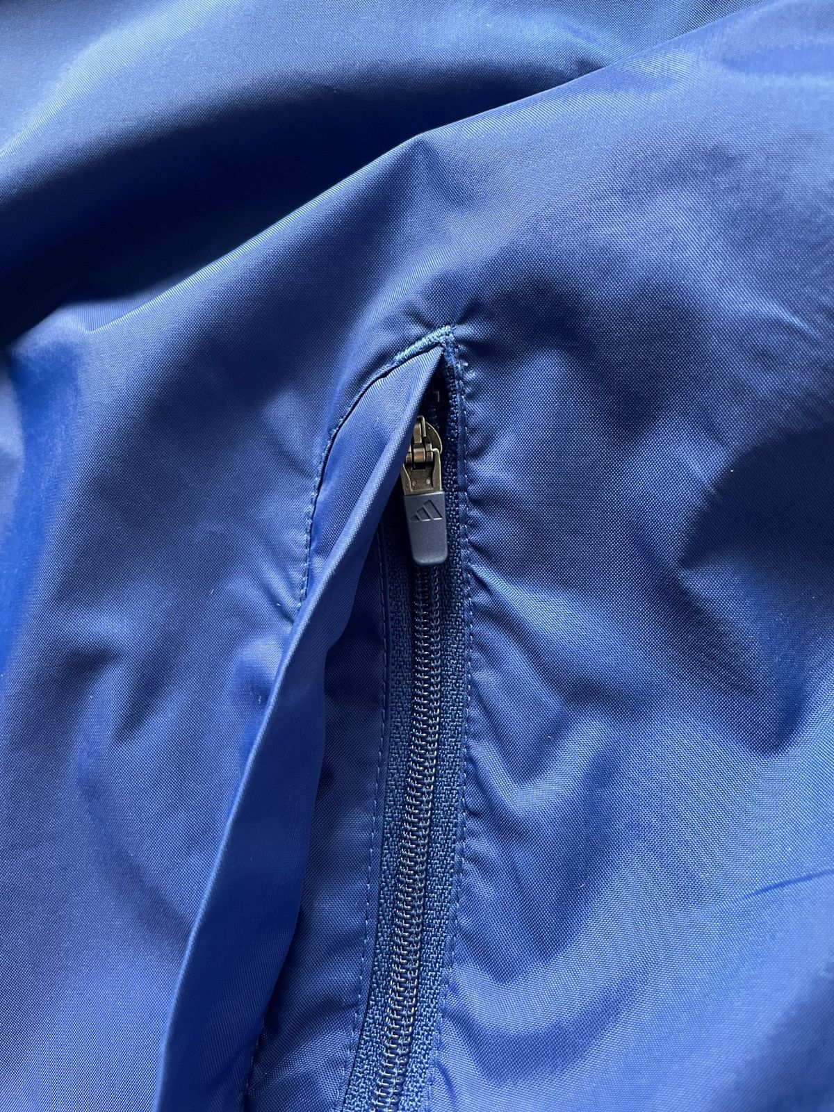 Adidas Vintage Adidas Chelsea Nylon Football Jacket Hooded Y2k Size US XL / EU 56 / 4 - 7 Thumbnail