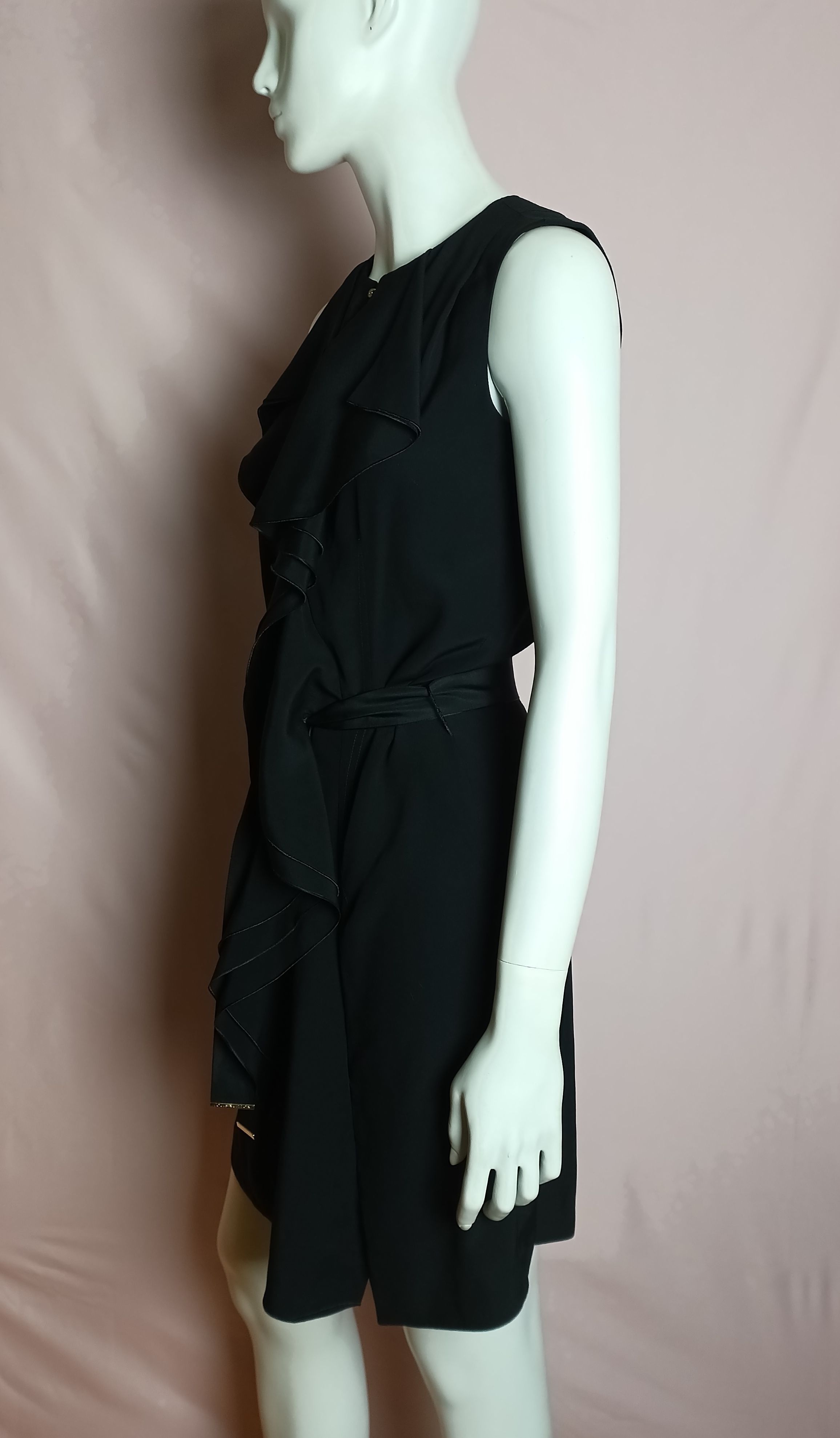 Louis Vuitton Louis Vuitton Elegant Black Silk Dress FR34 / US 2 Size XS / US 0-2 / IT 36-38 - 4 Thumbnail
