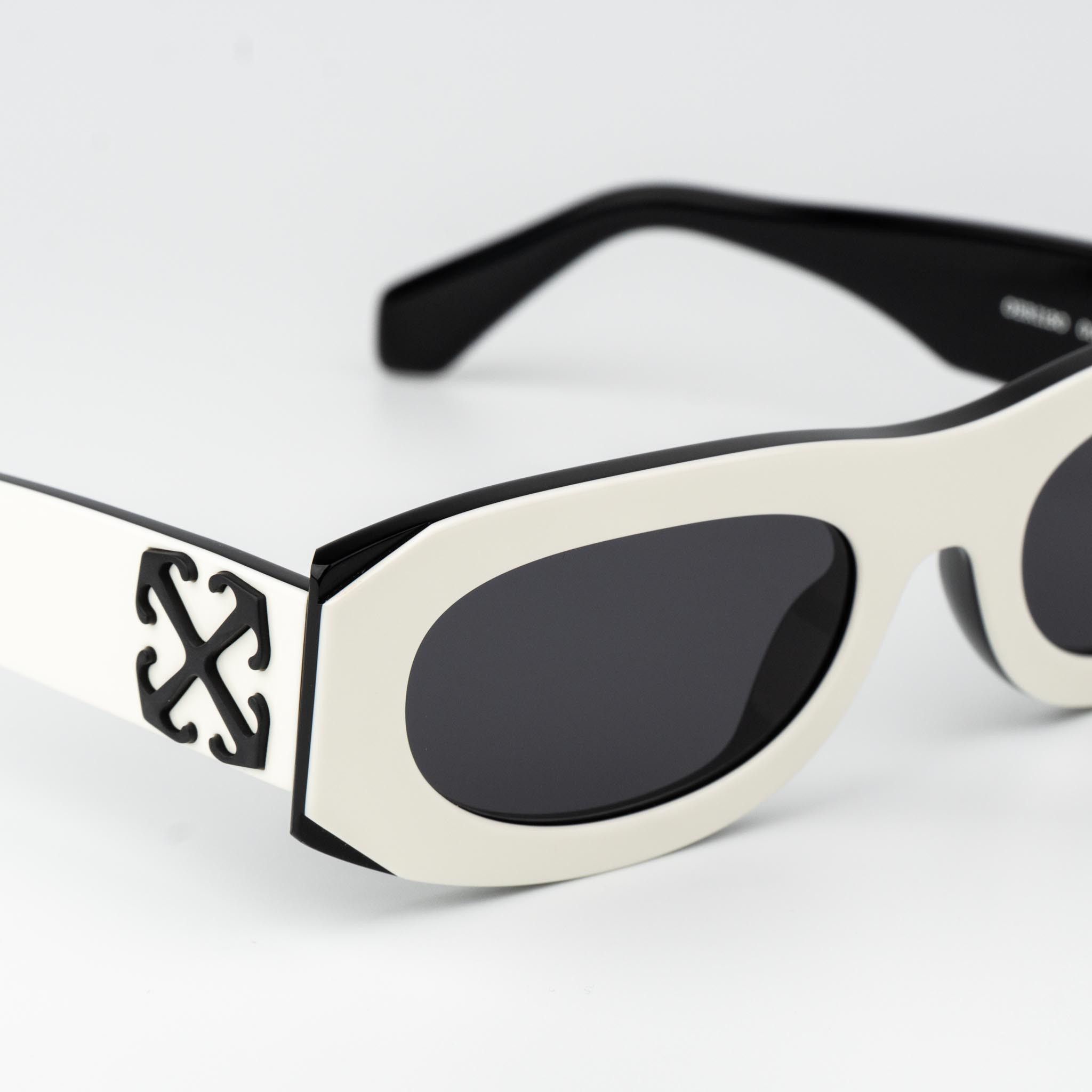 Off-White Off-White ORLANDO Men Sunglasses OERI13O 0107 NEW AUTHENTIC Size ONE SIZE - 6 Thumbnail