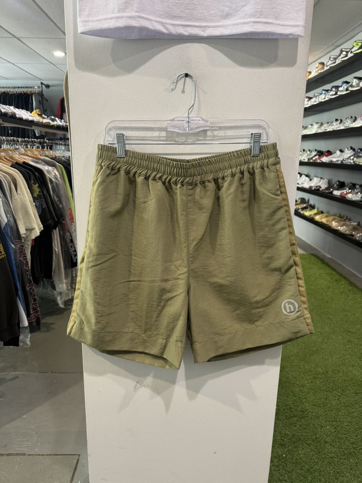 HIDDEN Hidden NY Nylon Shorts Olive Size US 32 / EU 48 - 1 Thumbnail