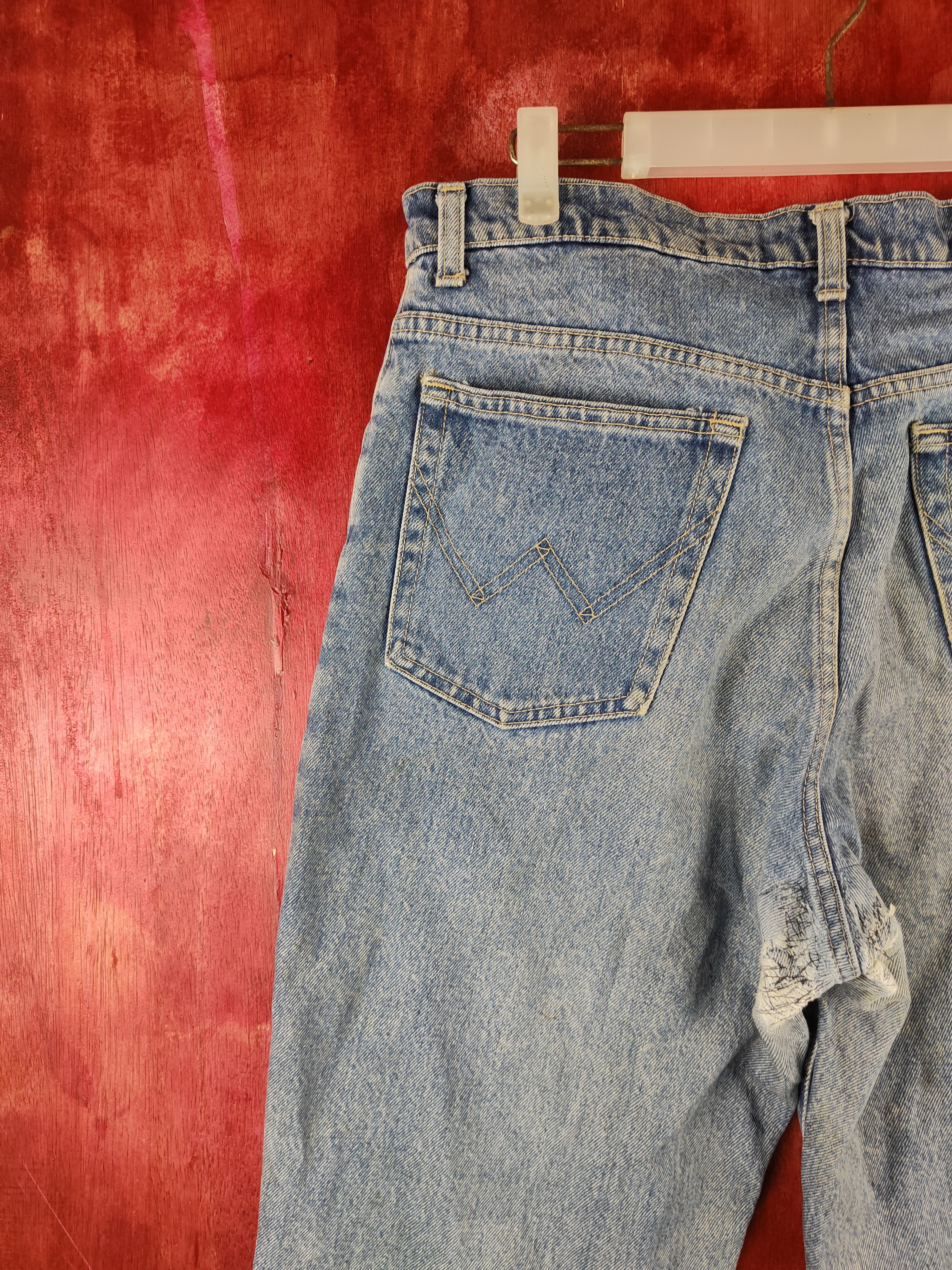 Japanese Brand VINTAGE wrangler Rusty Faded Blue Denim Jeans Pants N#S38 Size US 32 / EU 48 - 8 Thumbnail