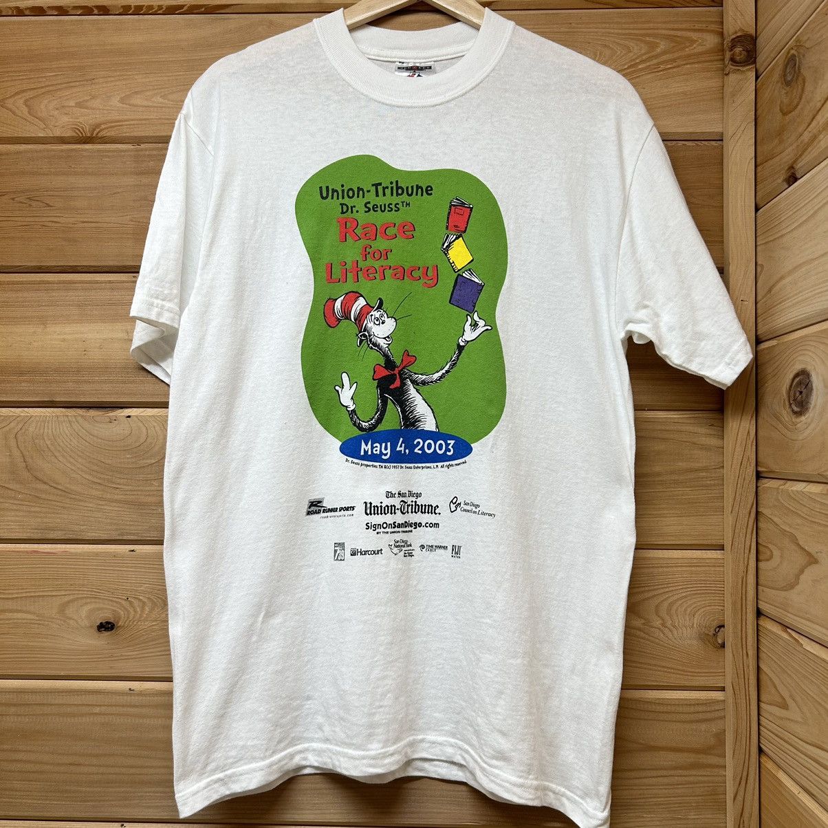 Vintage Vintage Dr Seuss Cat In The Hat Race For Literacy T Shirt Size US M / EU 48-50 / 2 - 1 Thumbnail