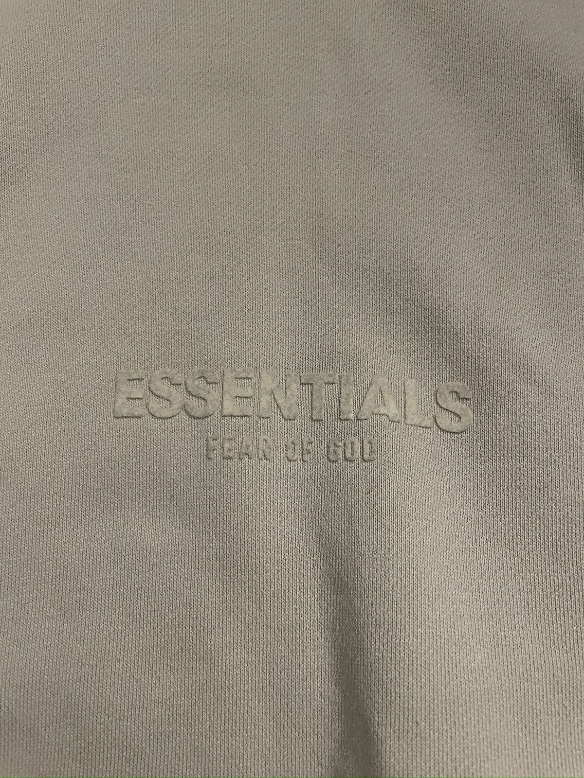 Essentials Fear of God Men's Grey and Cream Sweatshirt Size US L / EU 52-54 / 3 - 1 Thumbnail
