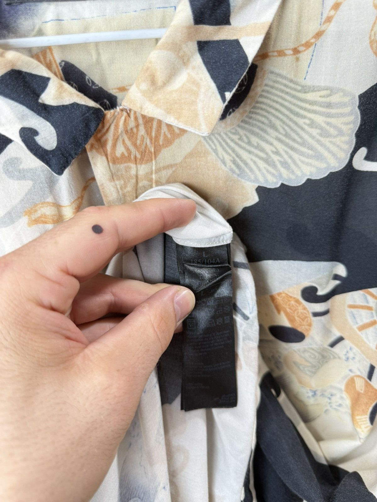 Allsaints AllSaints Pattern Japan Fish Print Shirt Luxury Retro Style Size US L / EU 52-54 / 3 - 5 Thumbnail