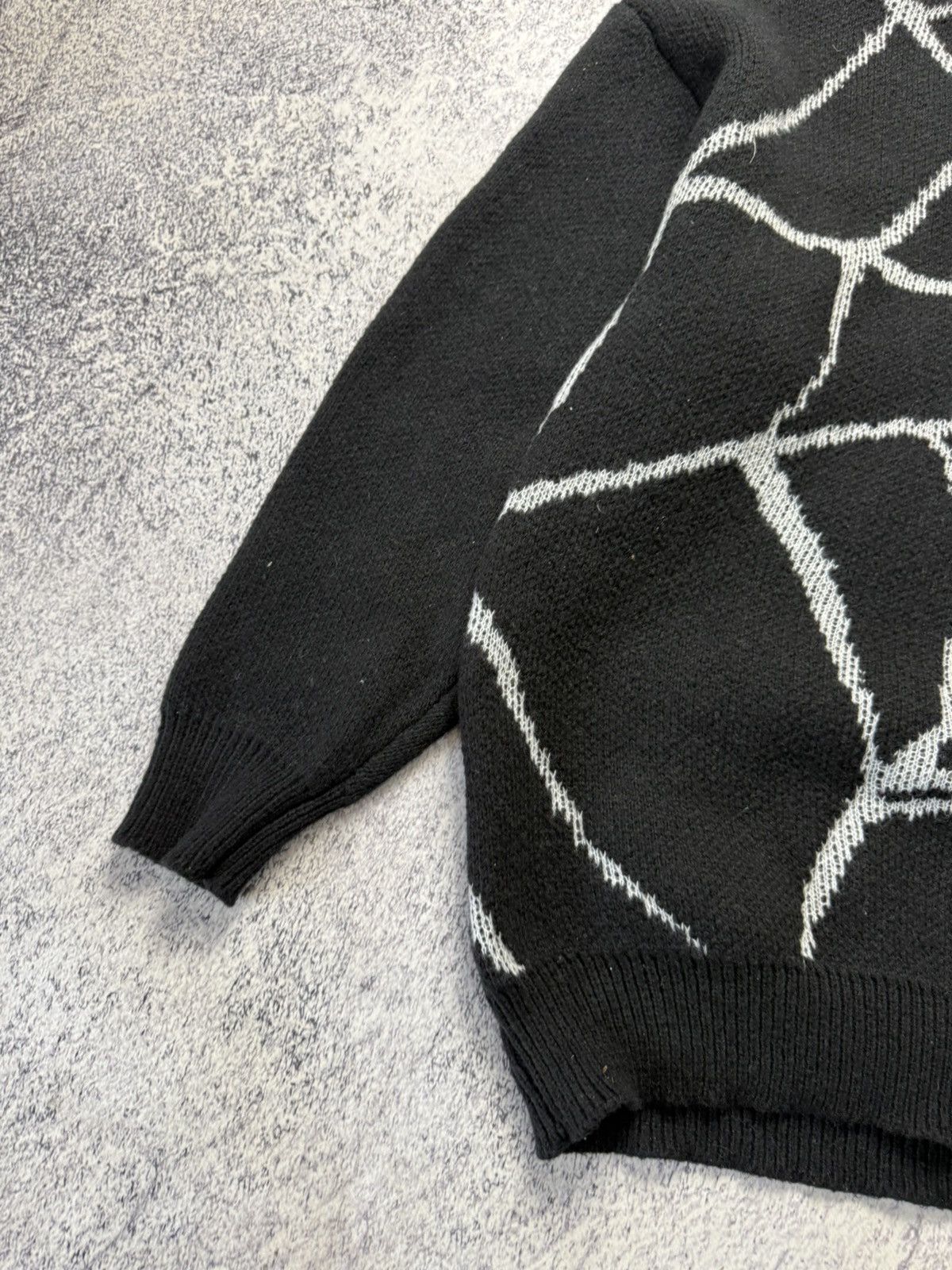Japanese Brand Vintage Spider Web Knit Sweater Warm Pullover Jacquard Size US XL / EU 56 / 4 - 7 Thumbnail