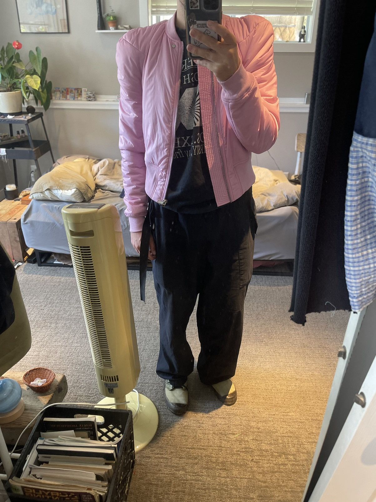 Rick Owens MENS L AW21 WOMENS/UNISEX PADDED BOMBER JACKET DIRTY PINK Size US M / EU 48-50 / 2 - 3 Thumbnail